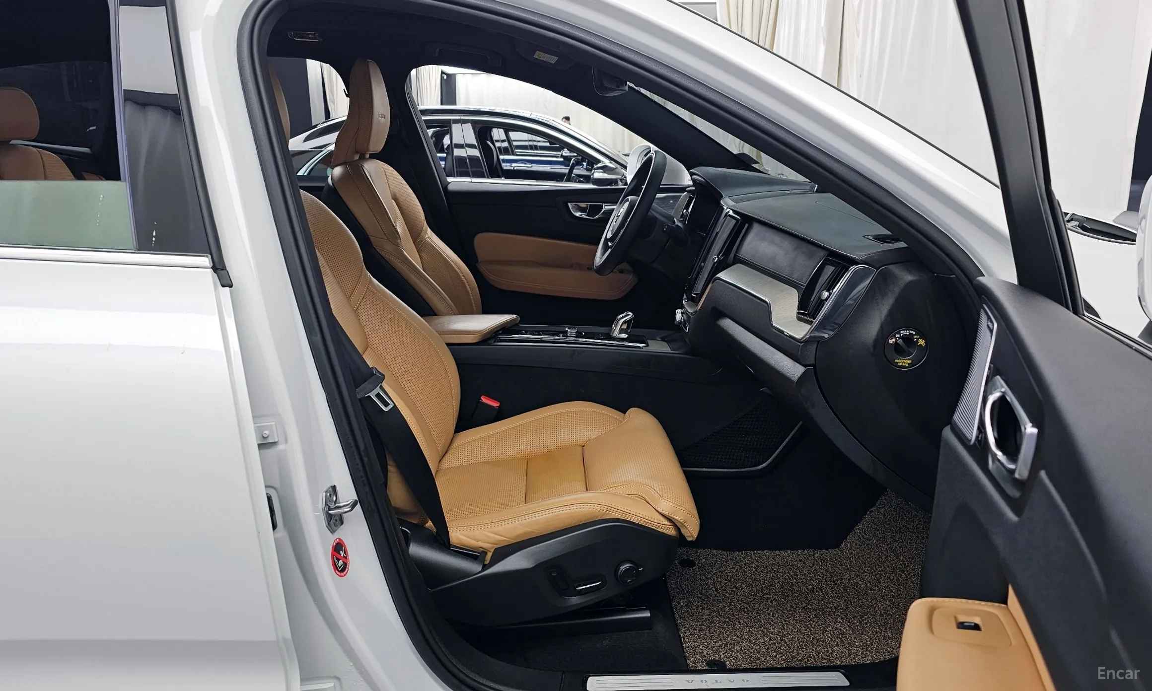 Volvo XC60 Gen 2 превью 11