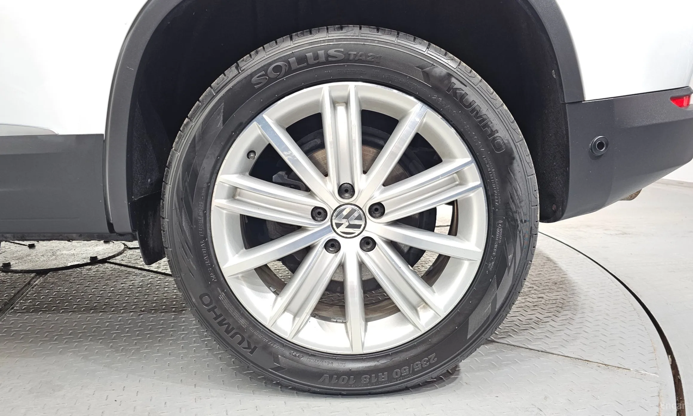 Volkswagen New Tiguan превью 5