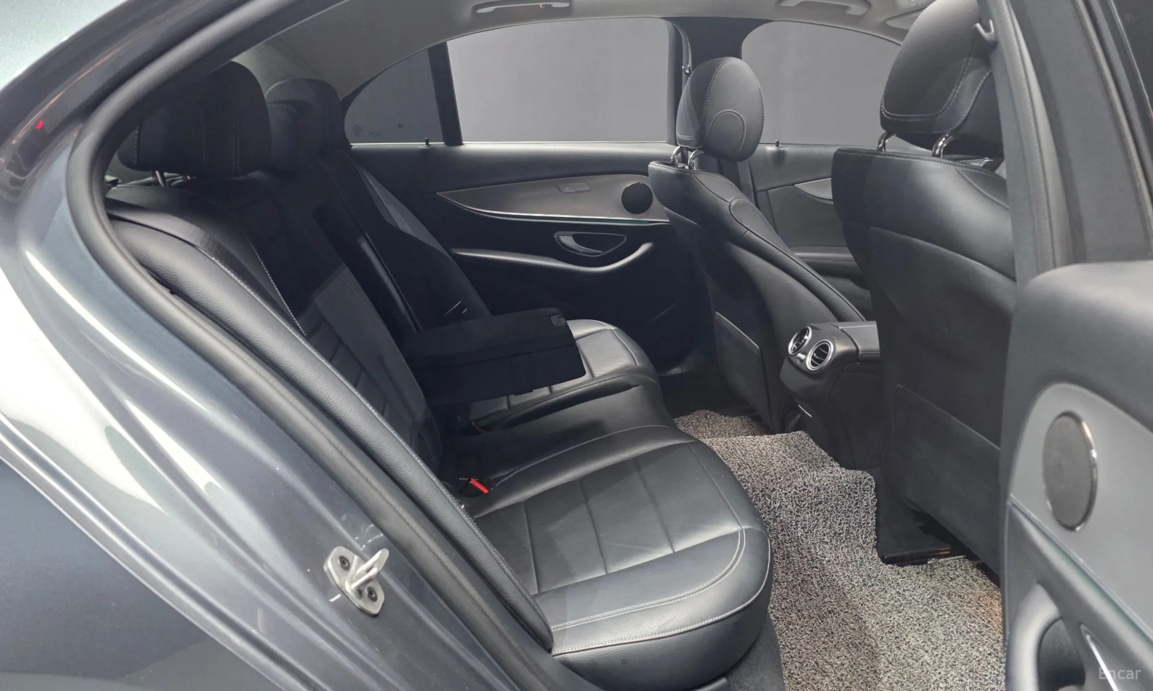 Mercedes Benz E-Class W213 превью 12