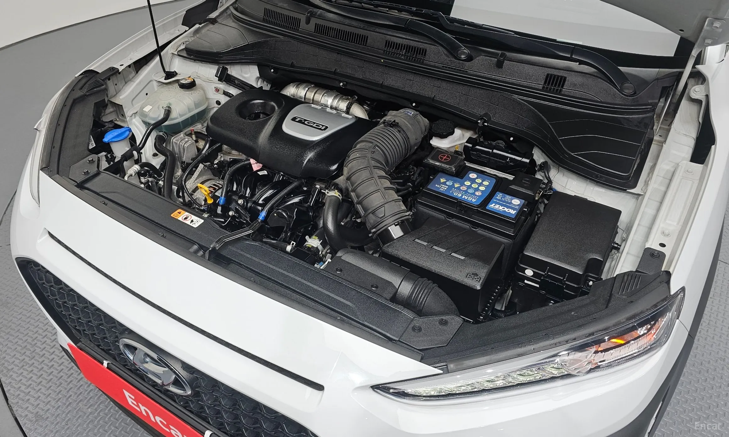 Hyundai Kona превью 6