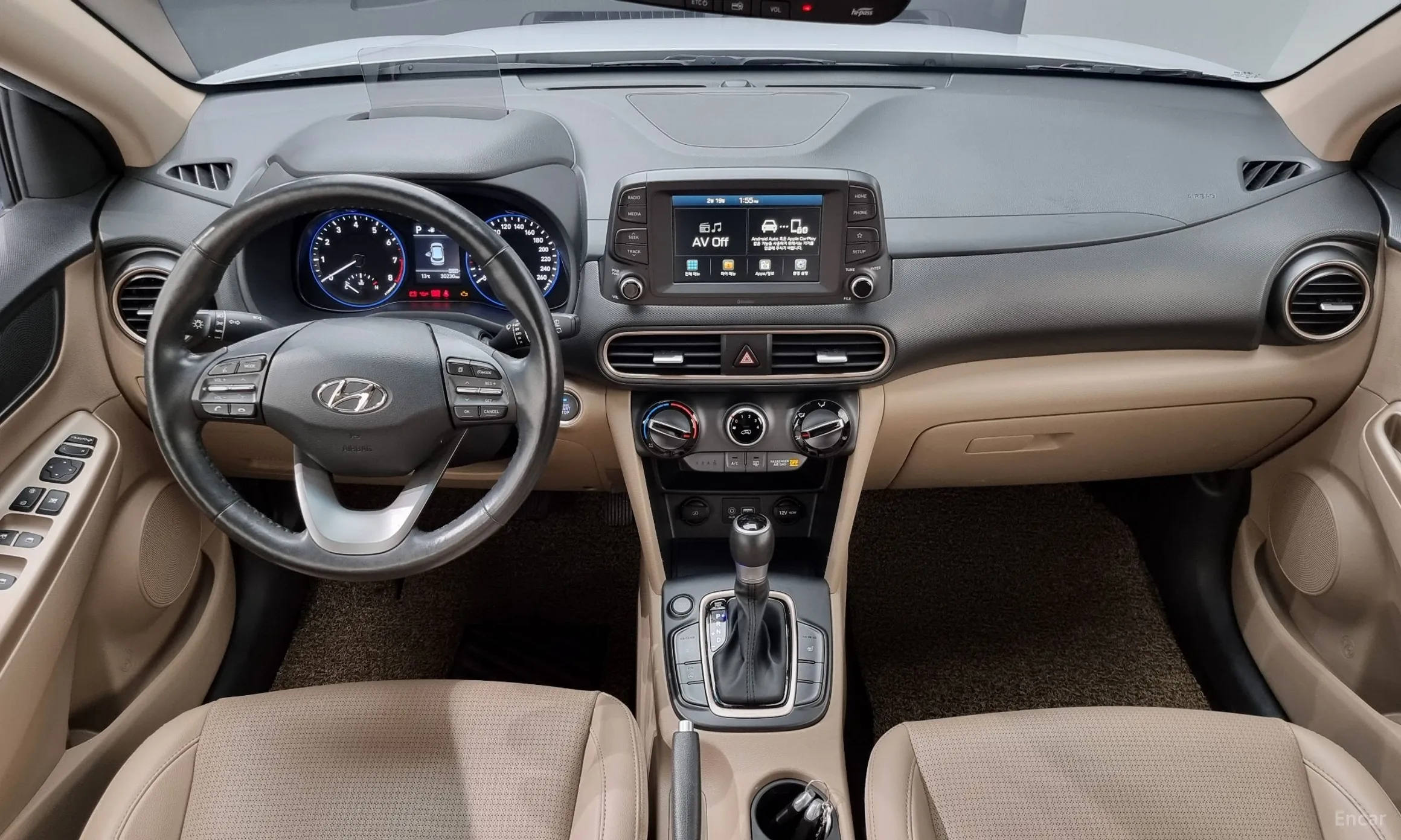 Hyundai Kona превью 7