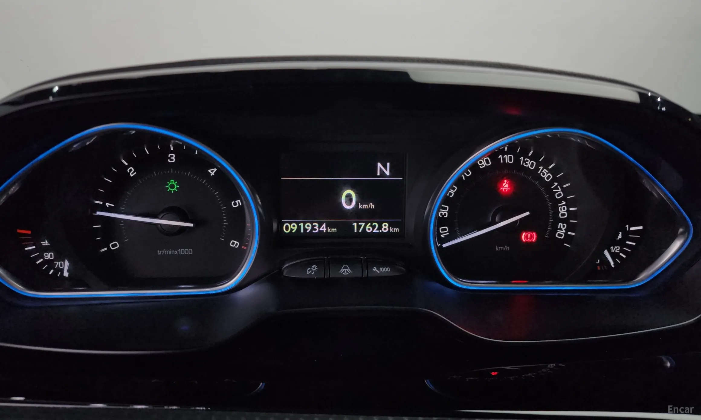 Peugeot 2008. превью 8
