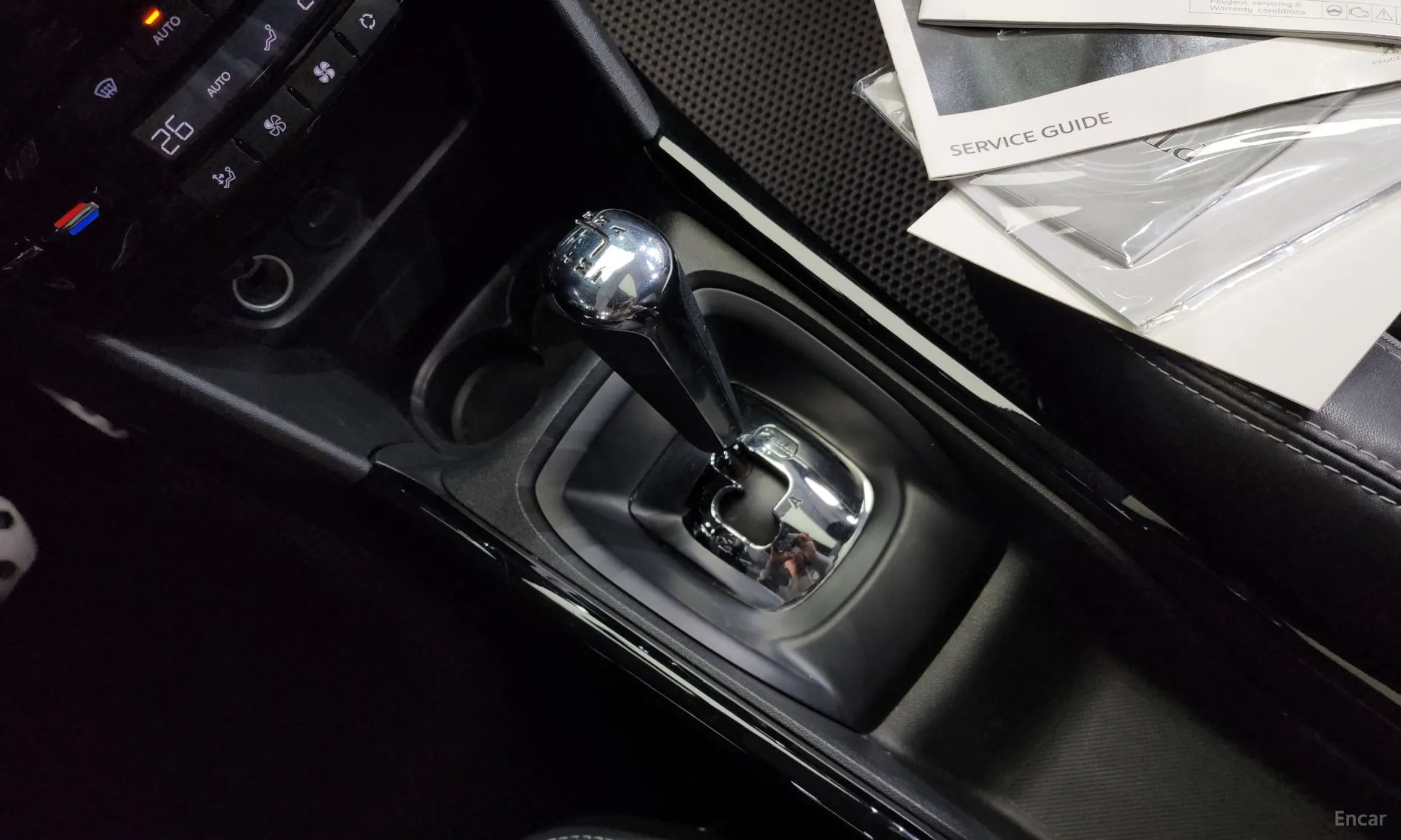 Peugeot 2008. превью 9