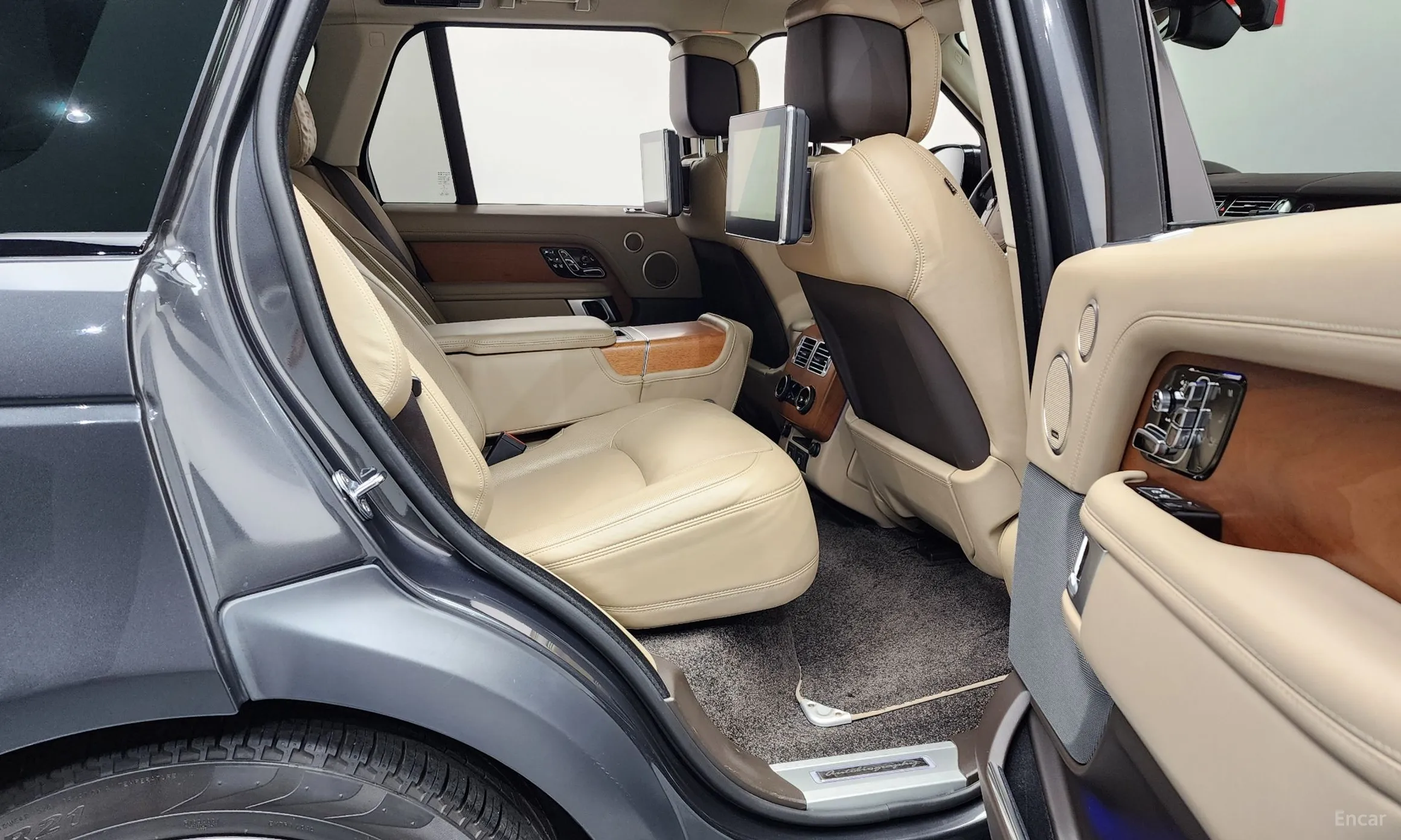 Land Rover Range Rover 4th Generation превью 12