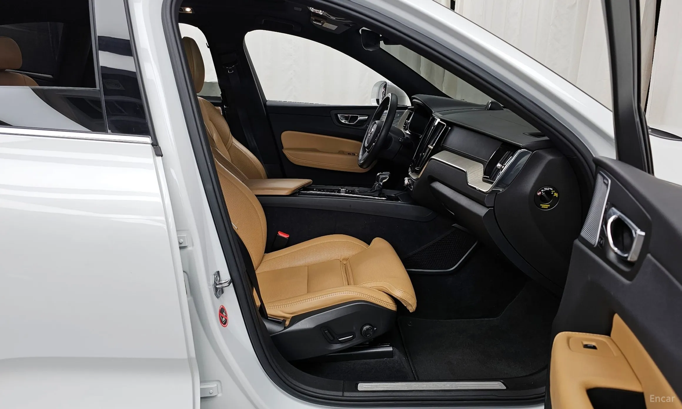 Volvo XC60 Gen 2 превью 11