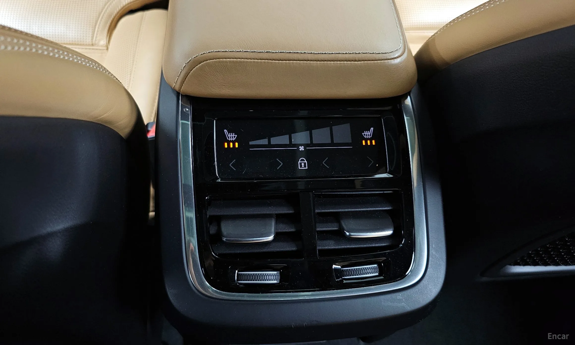 Volvo XC60 Gen 2 превью 18