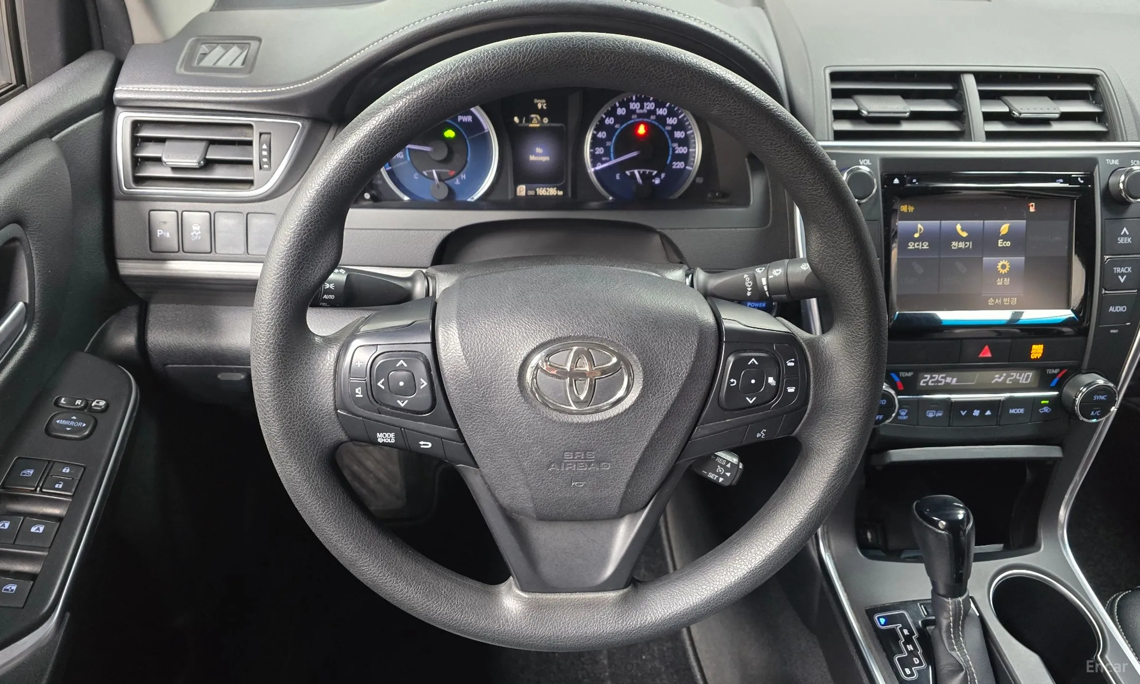 Toyota New Camry превью 13