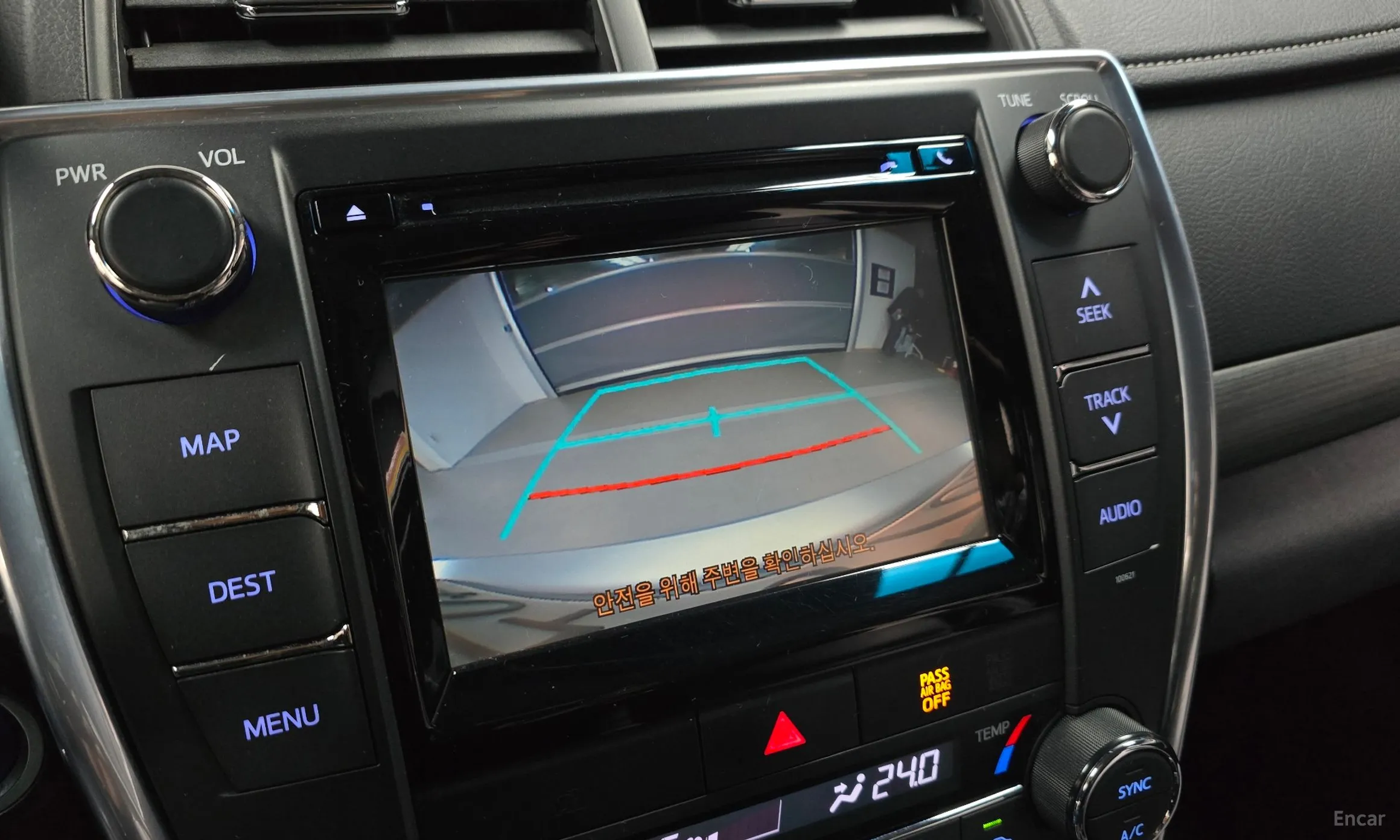 Toyota New Camry превью 15