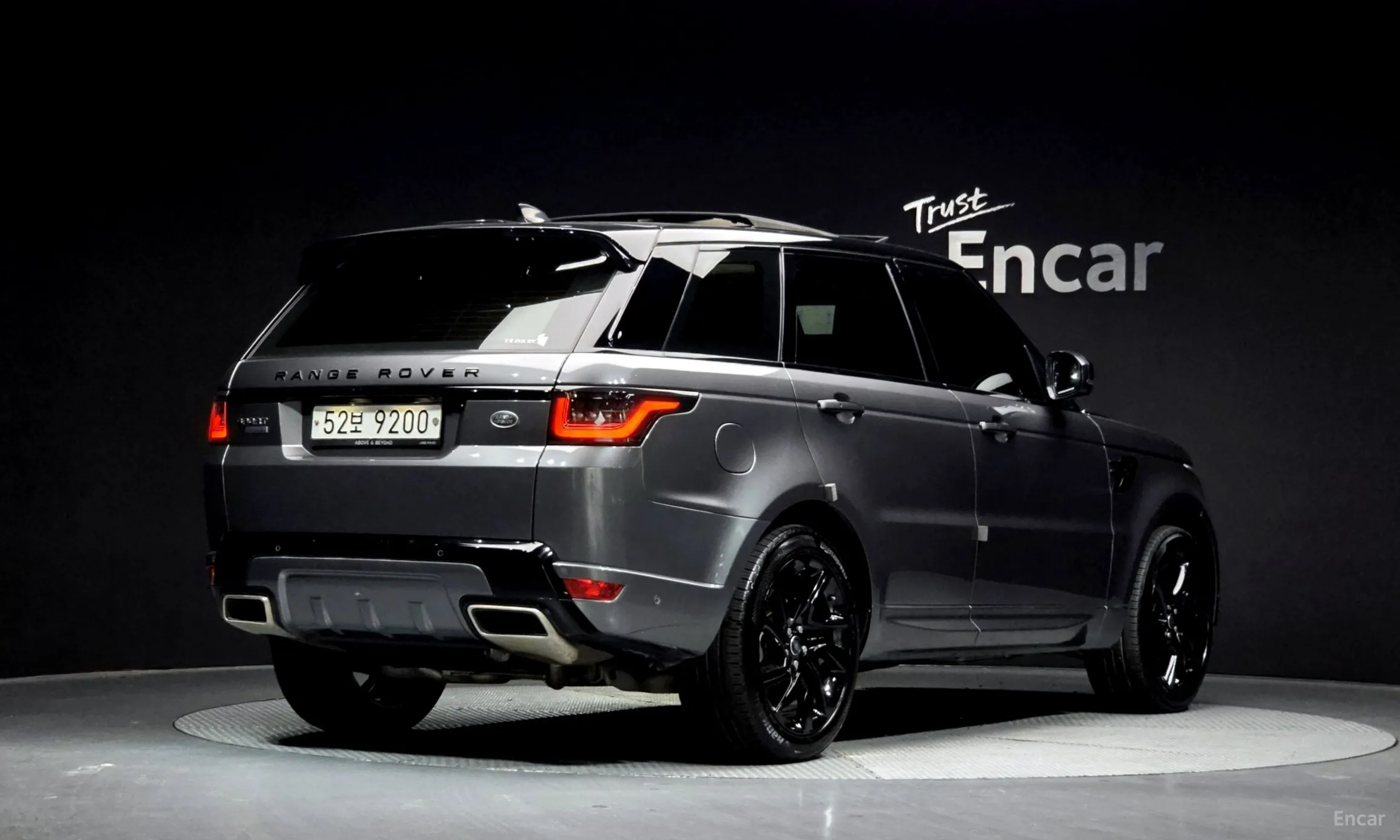 Land Rover Range Rover Sport 2nd Generation