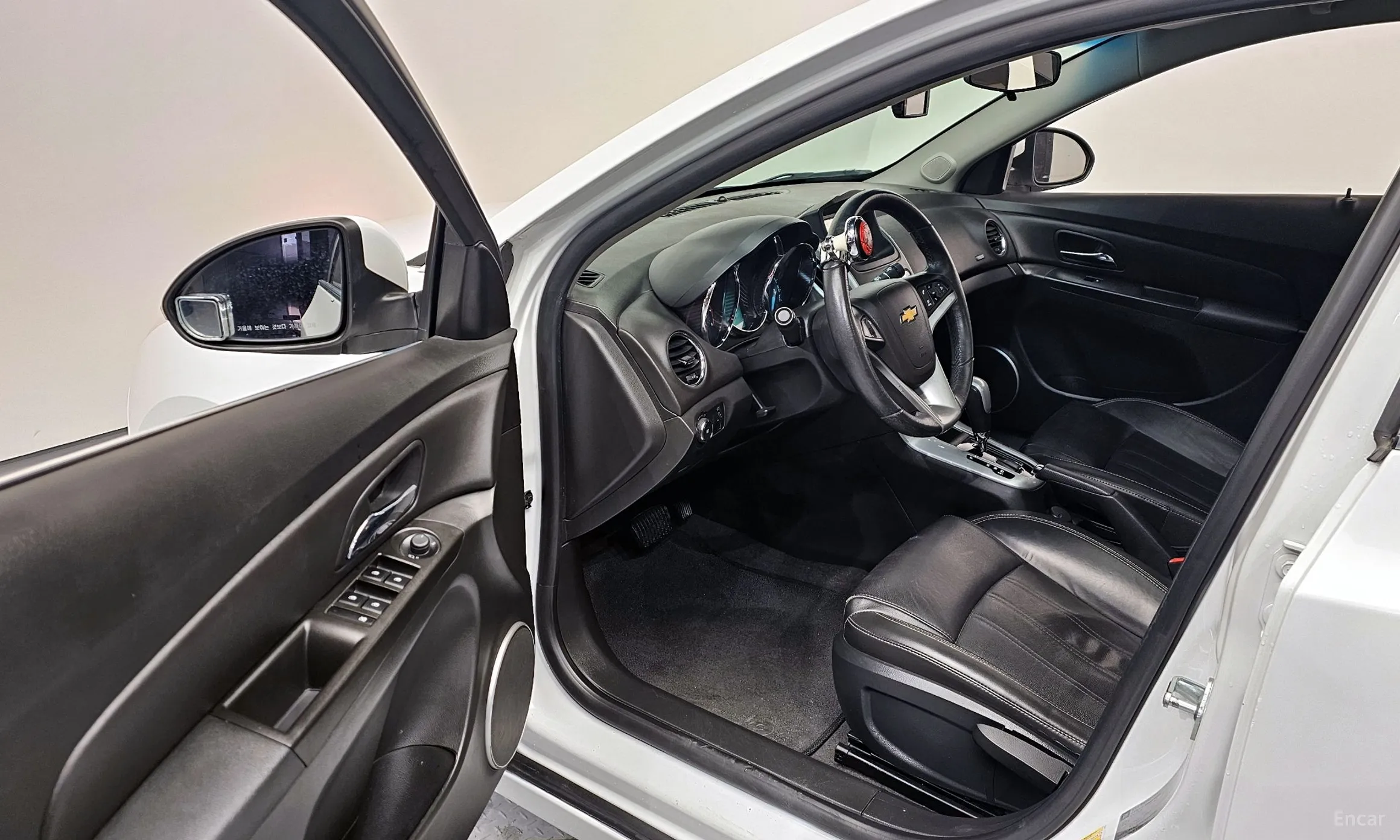 Chevrolet (GM Daewoo) Cruze превью 11