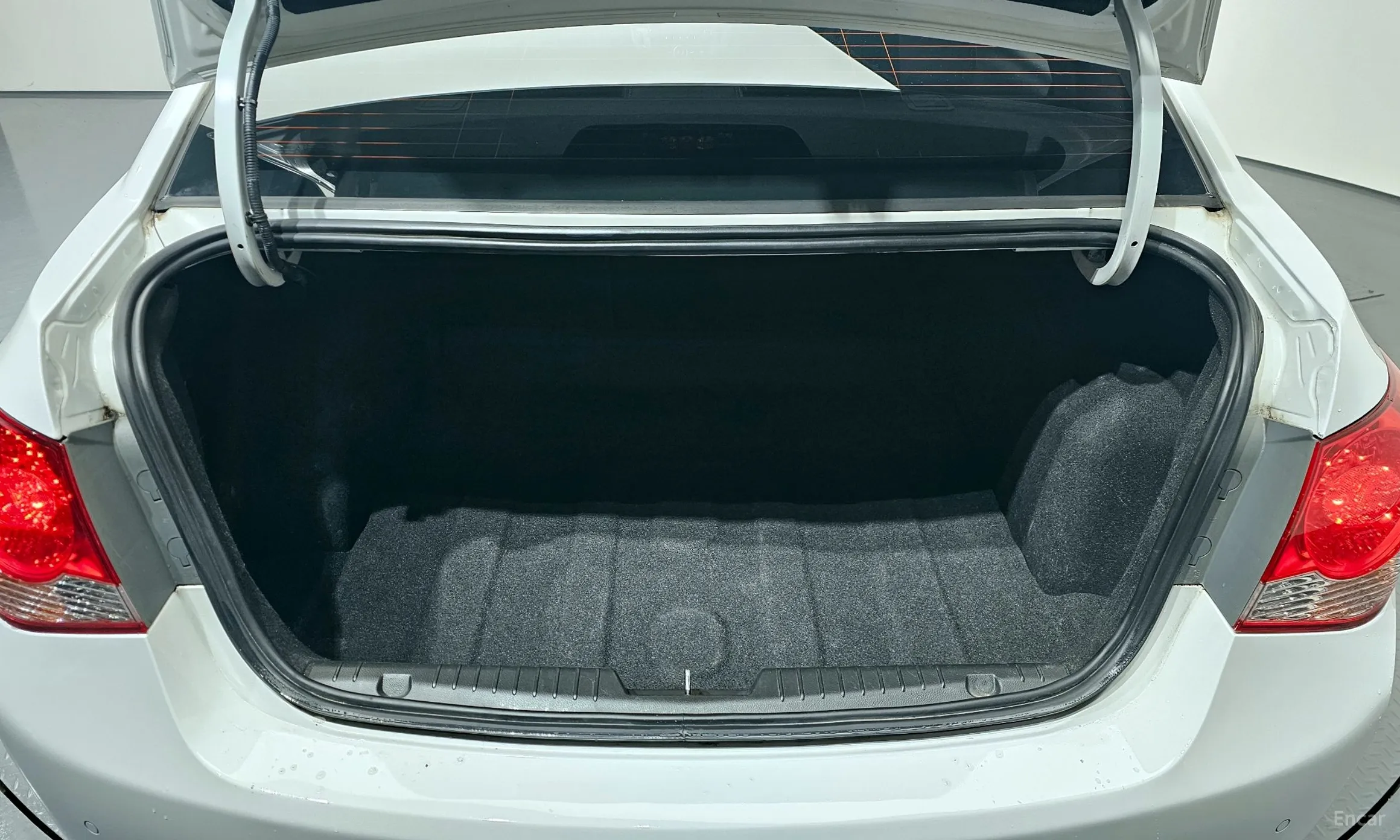 Chevrolet (GM Daewoo) Cruze превью 20