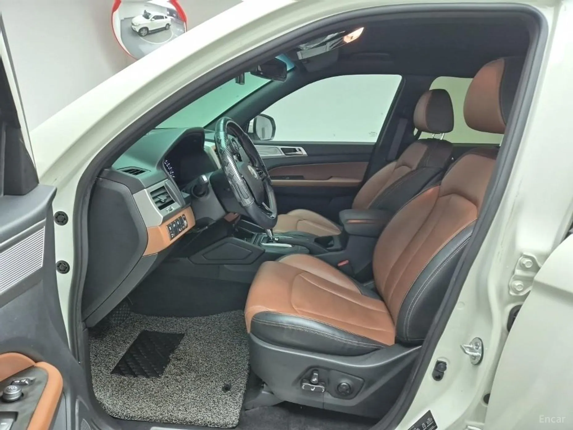 KG Mobility (SsangYong) Rexton Sports превью 10