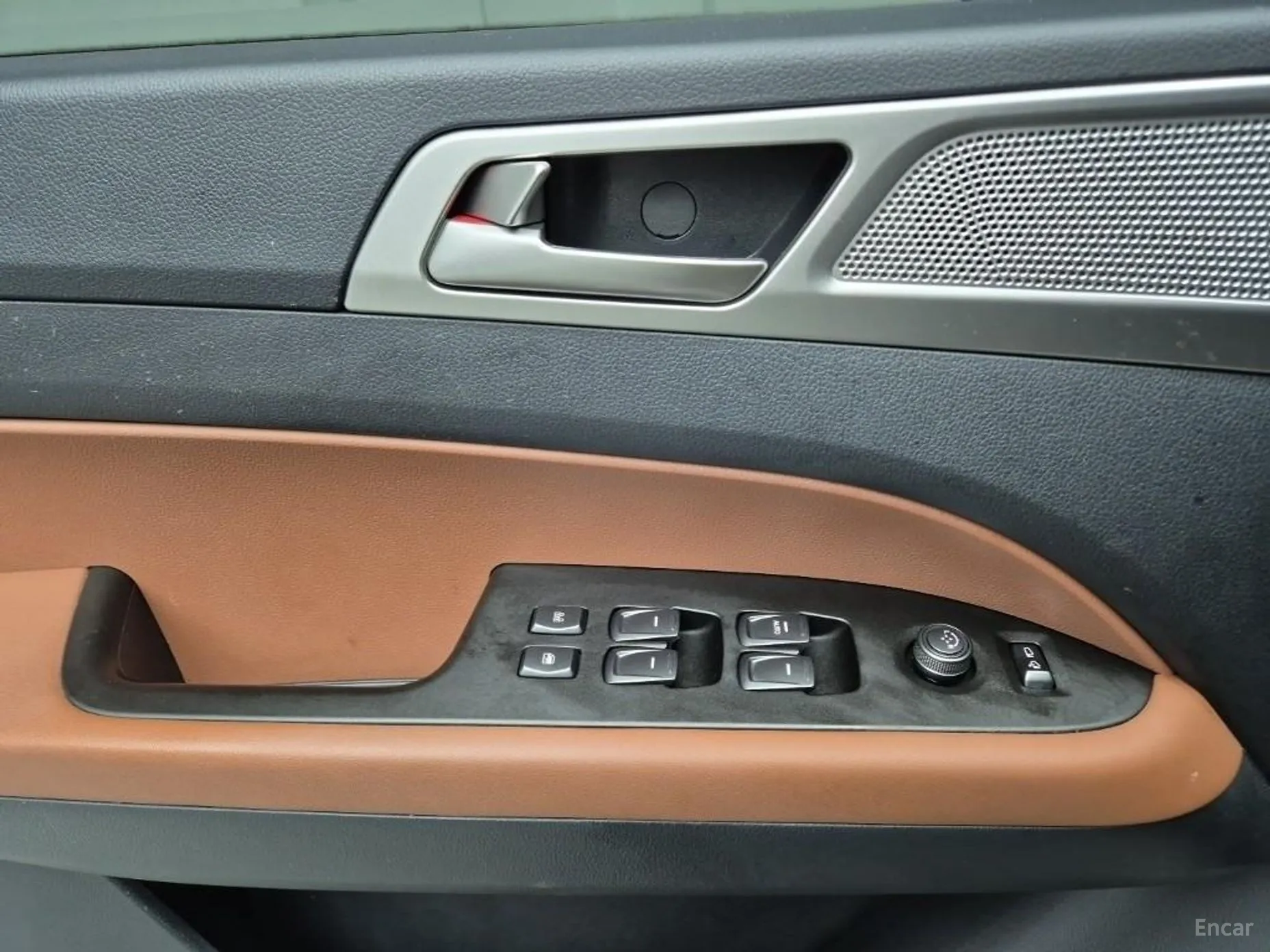 KG Mobility (SsangYong) Rexton Sports превью 17