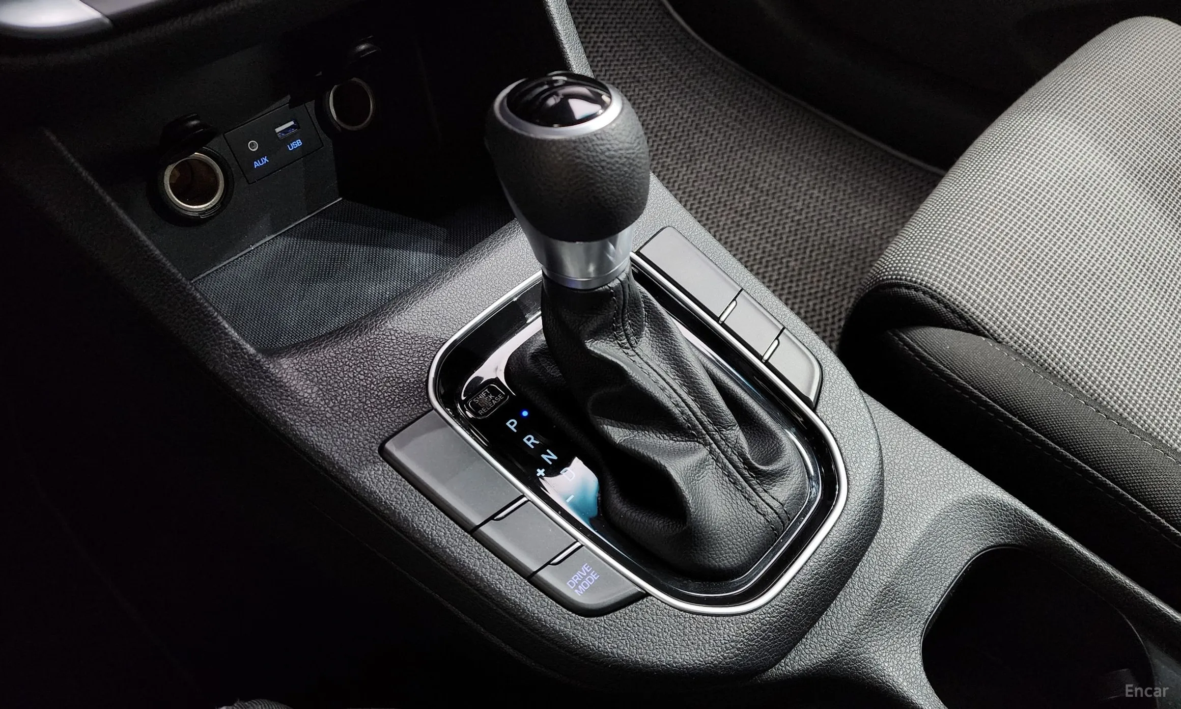 Hyundai i30 (PD) превью 9