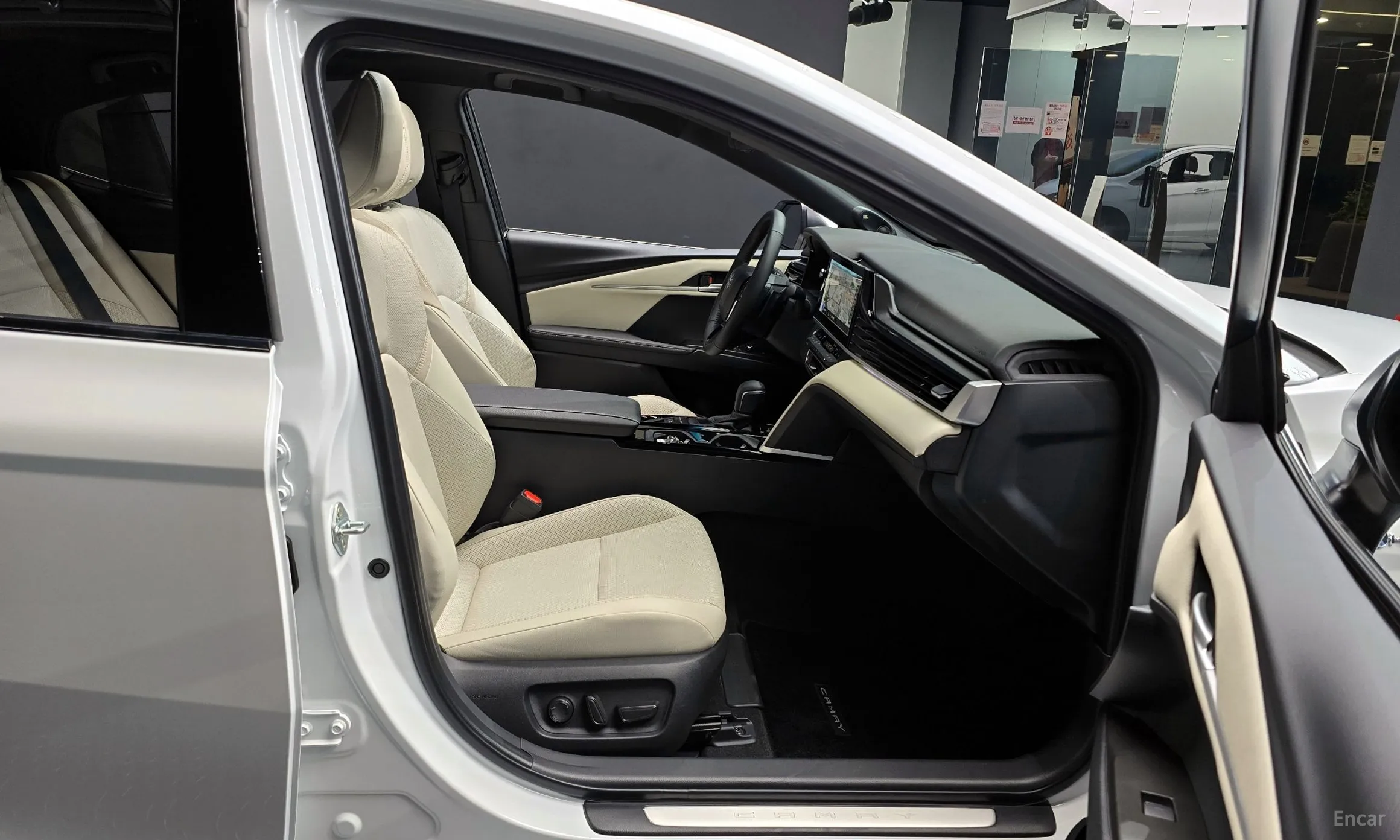 Toyota Camry (XV80) превью 10