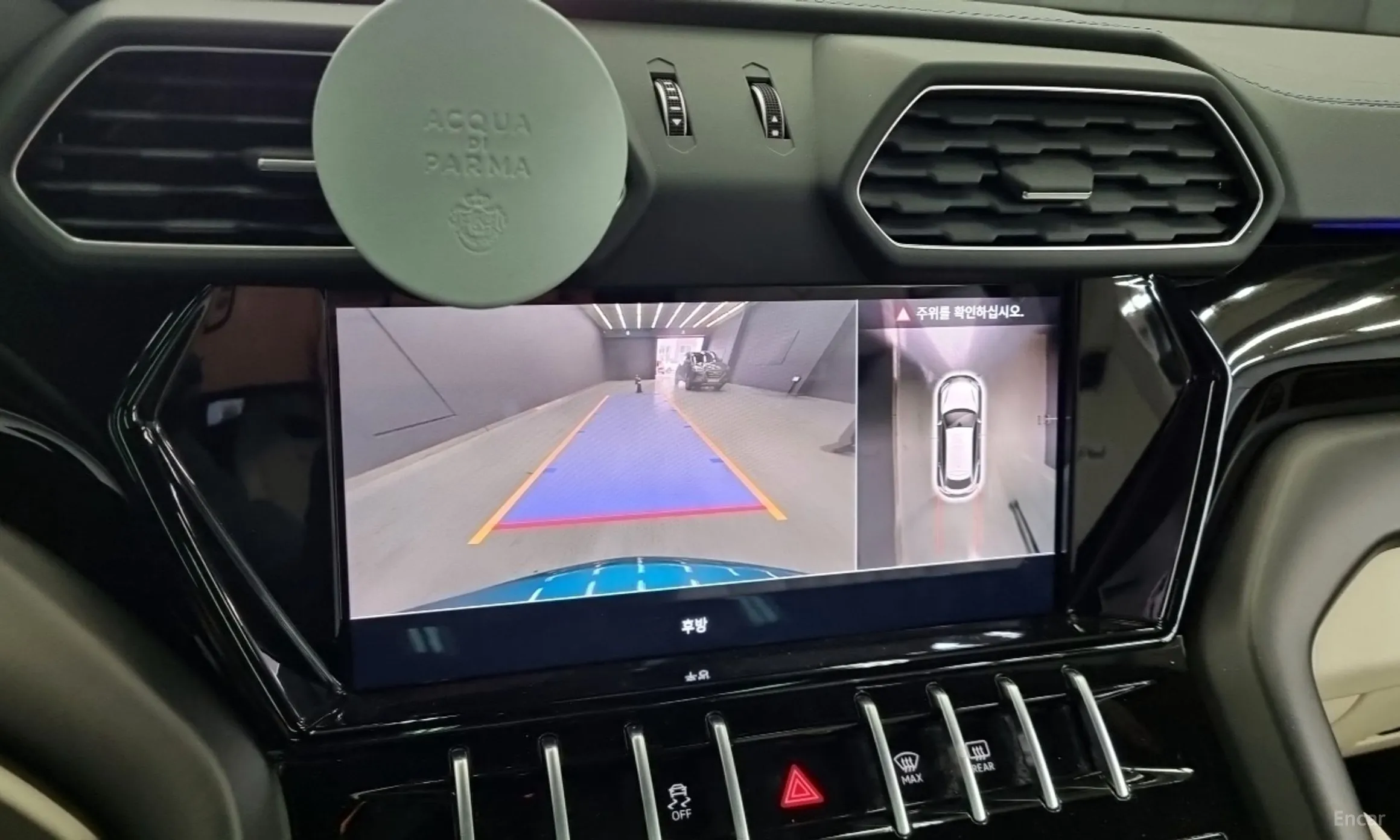 Lamborghini Urus превью 14