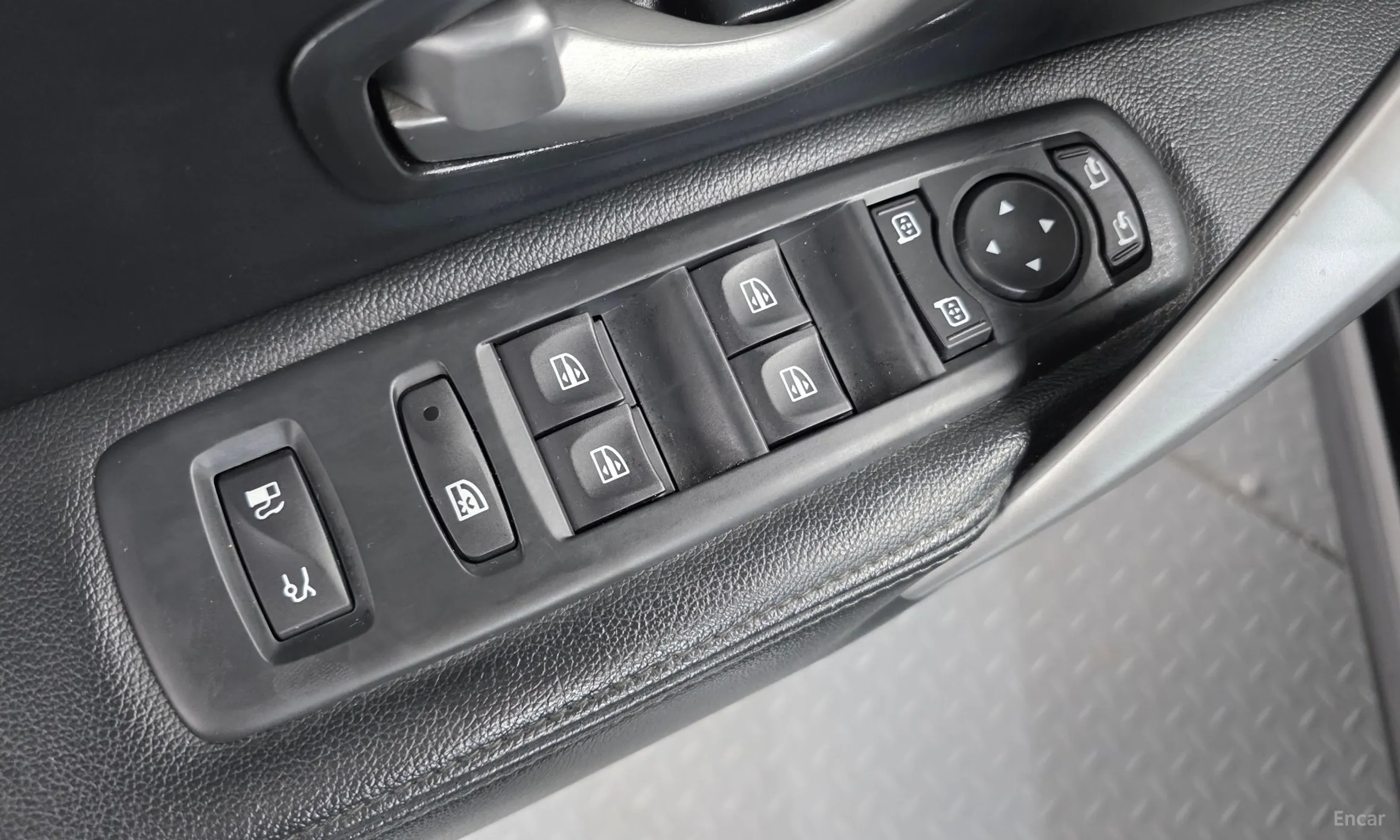 Renault Korea (Samsung) SM7 превью 12