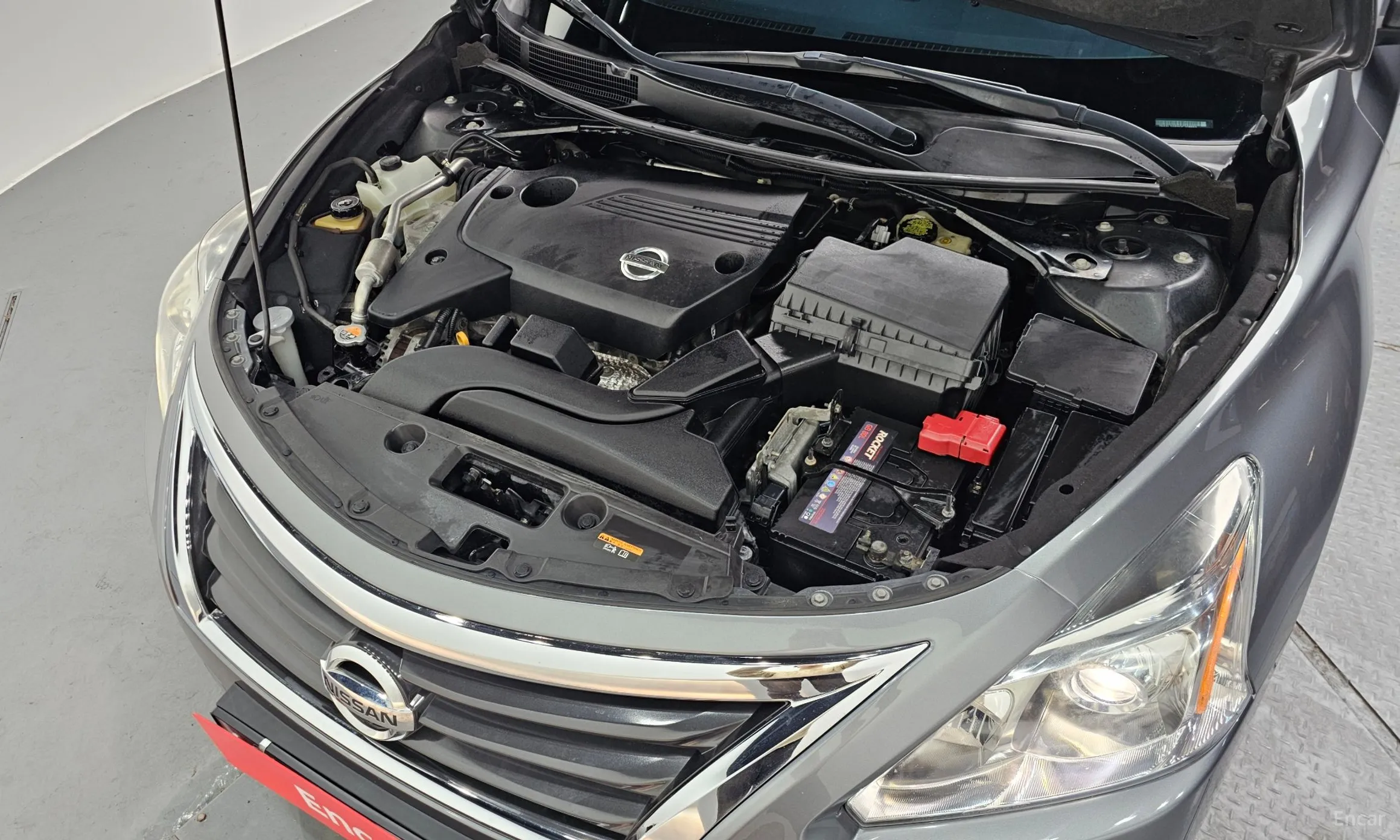 Nissan Altima превью 6