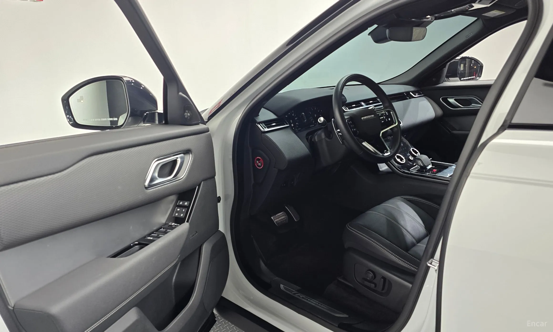 Land Rover Range Rover Bella превью 10