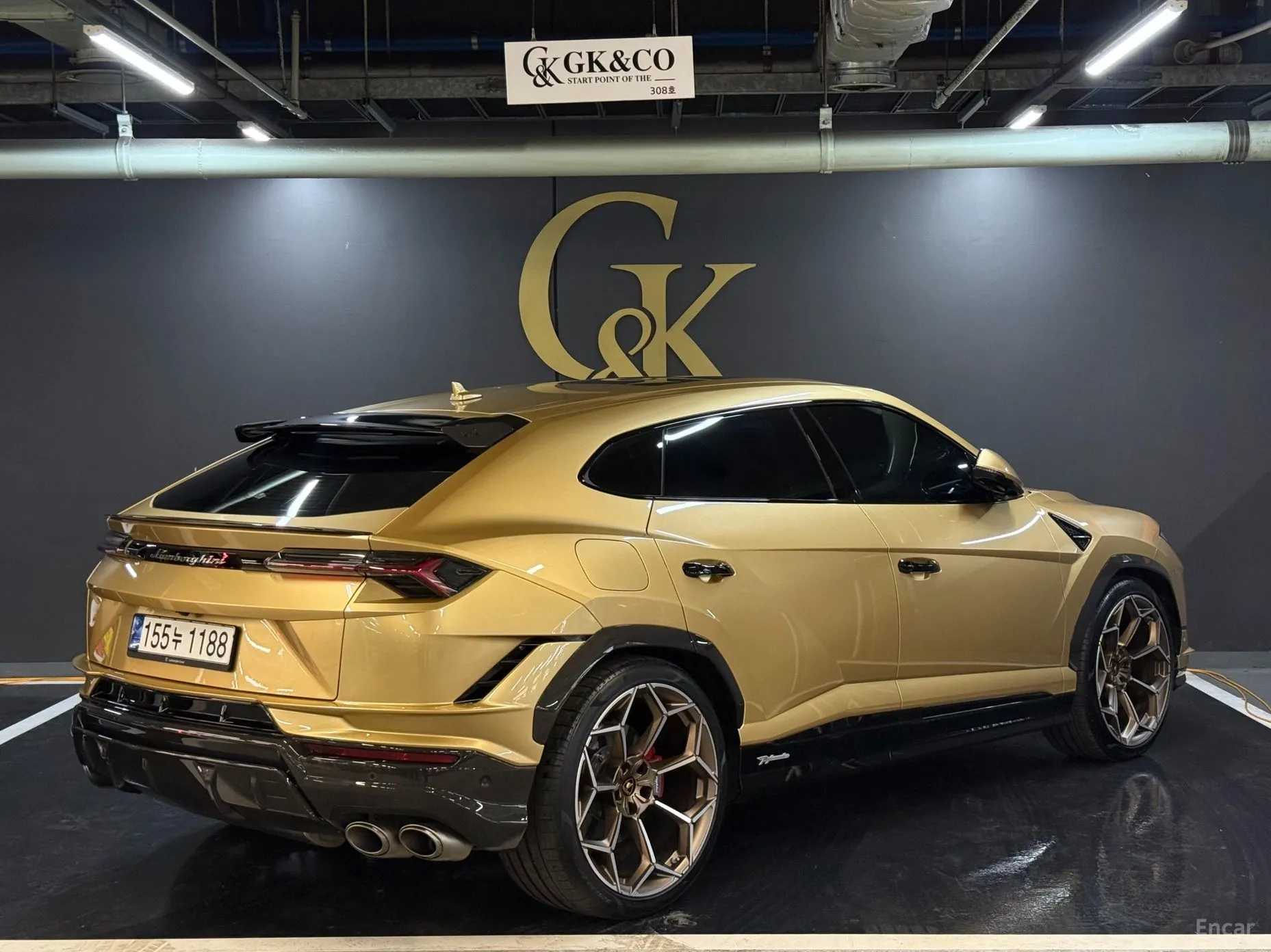 Lamborghini Urus превью 4
