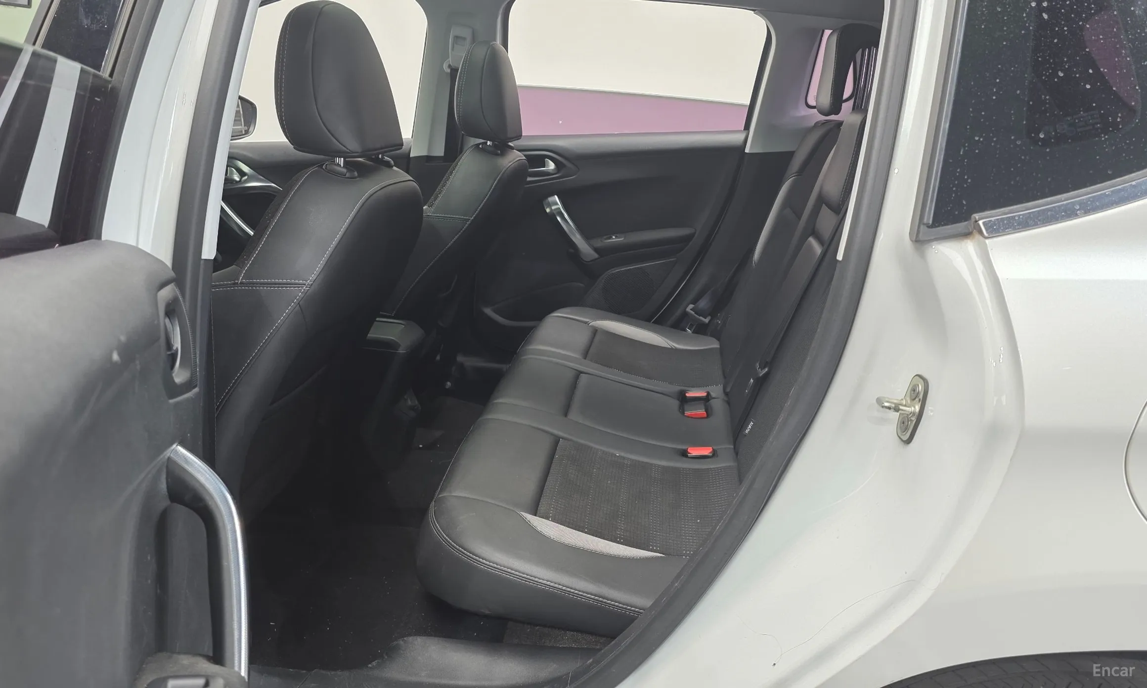 Peugeot 2008. превью 12