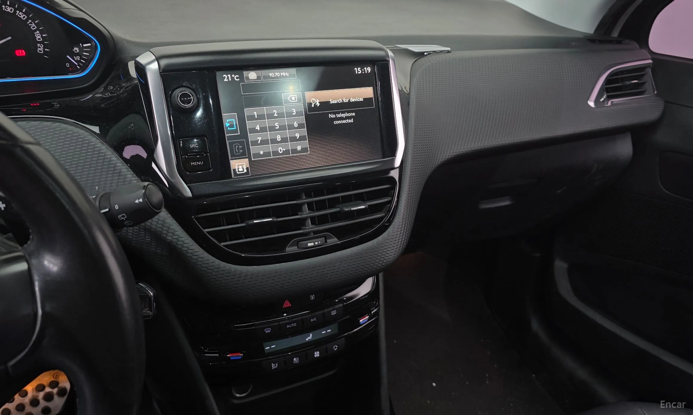 Peugeot 2008. превью 14