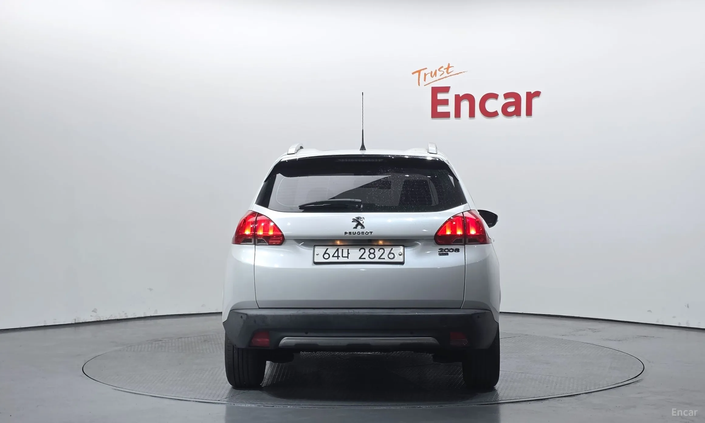 Peugeot 2008. превью 4