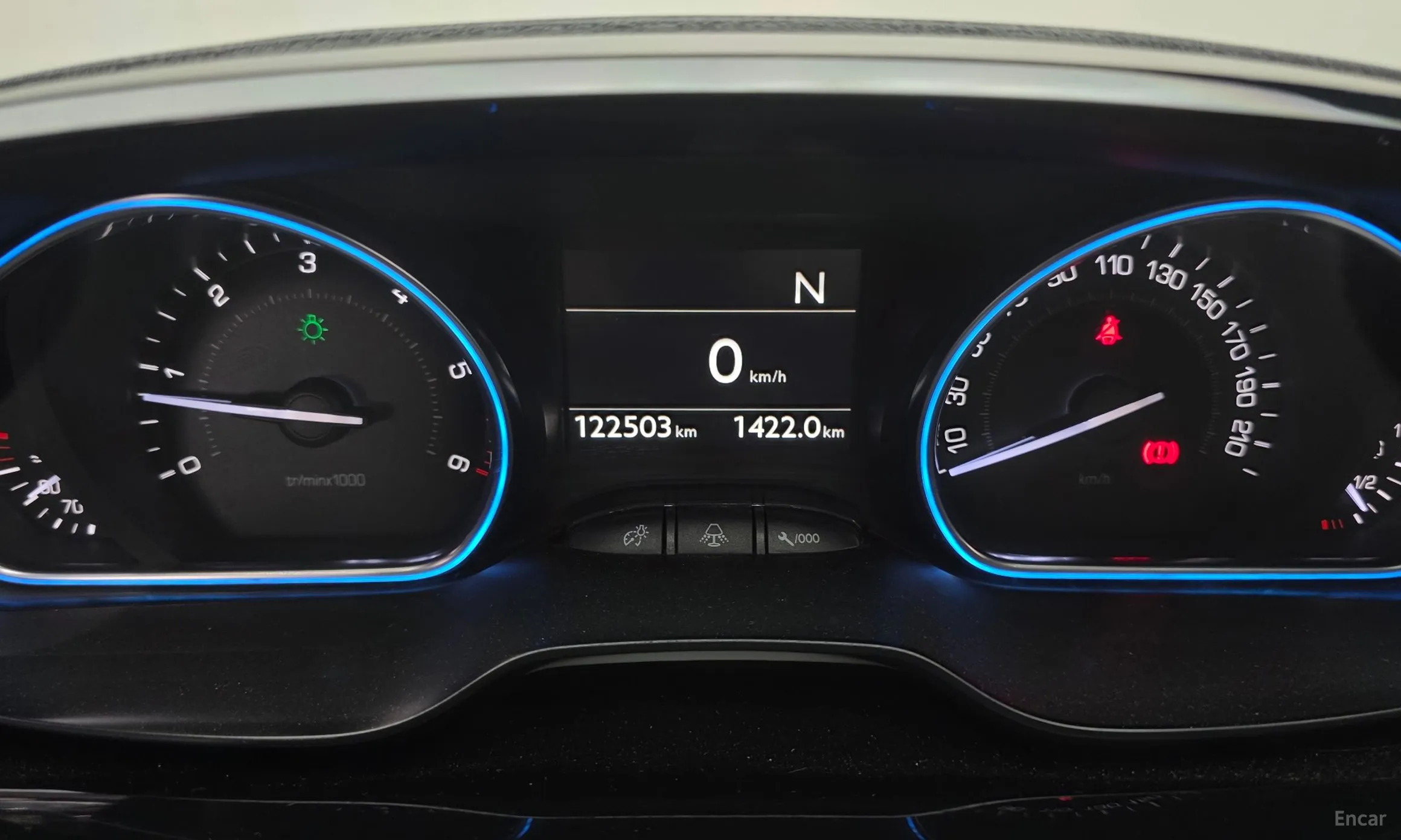 Peugeot 2008. превью 8