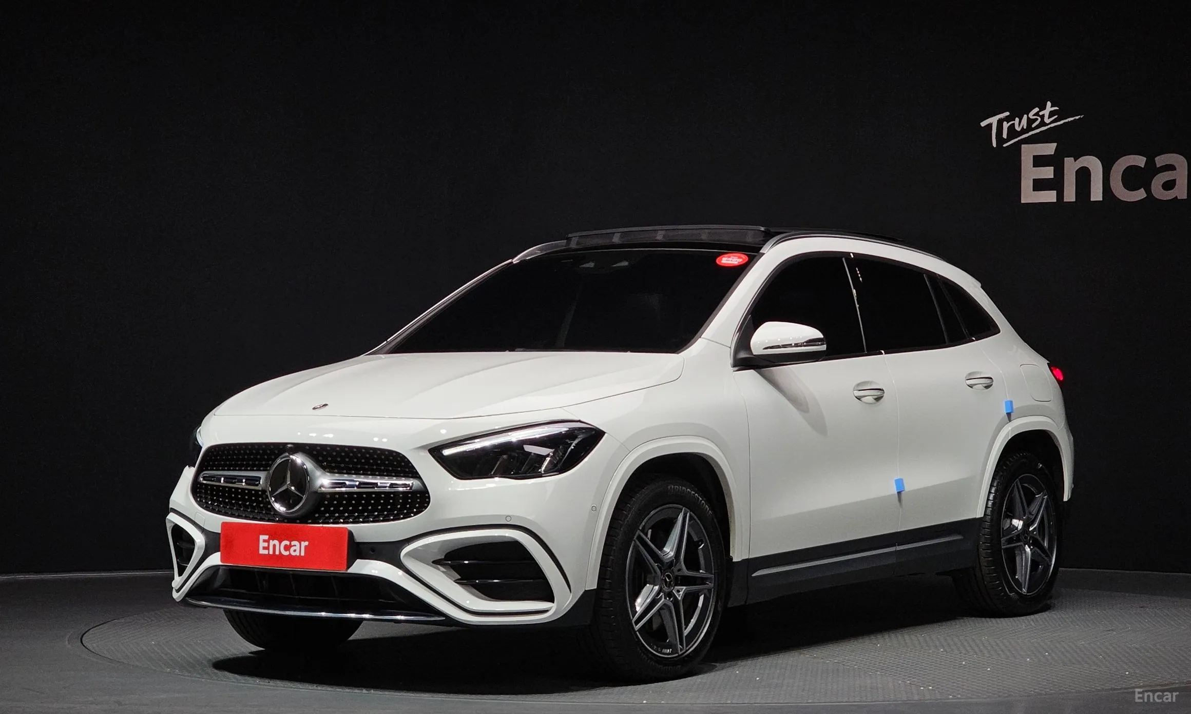 Mercedes Benz GLA-Class H247