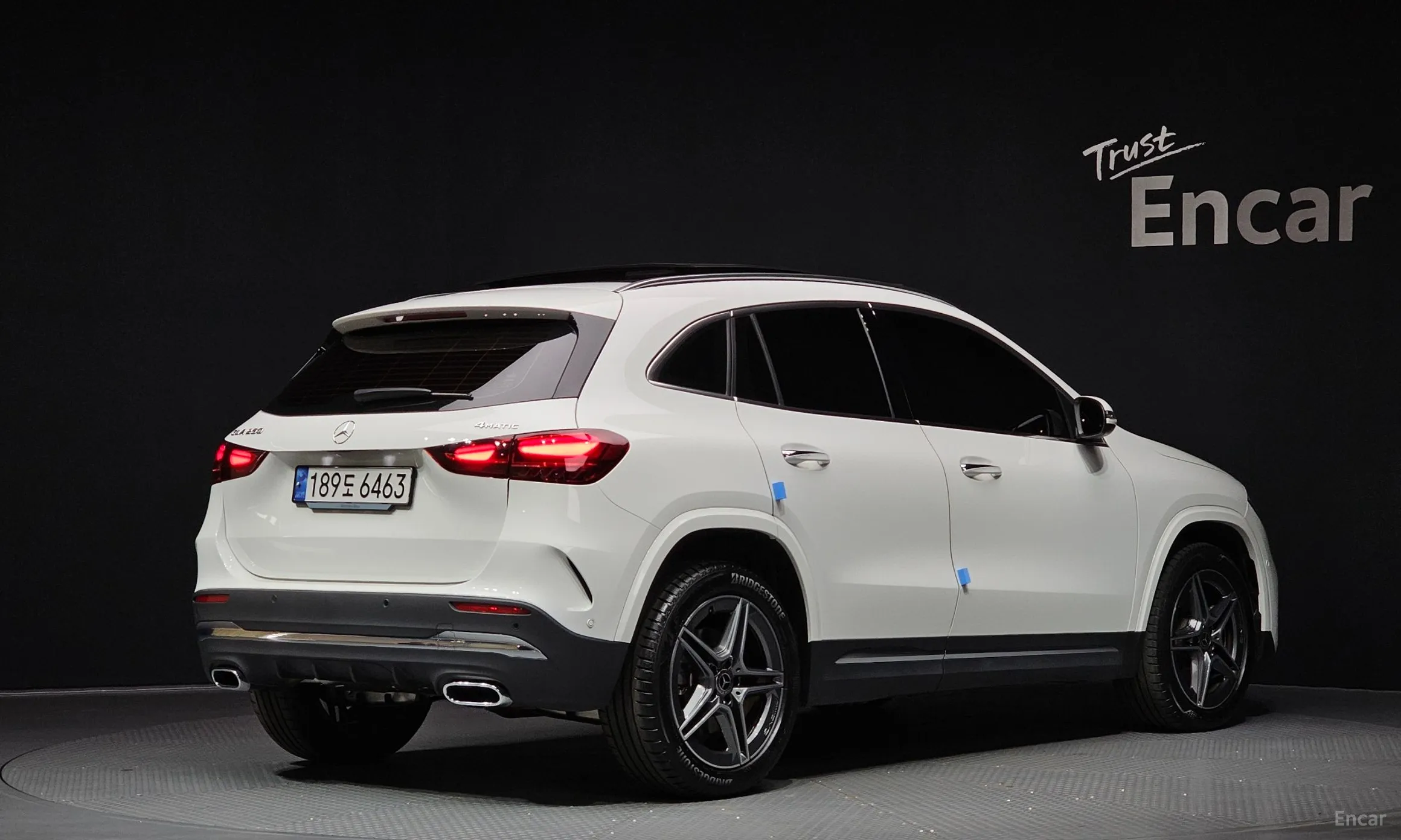 Mercedes Benz GLA-Class H247