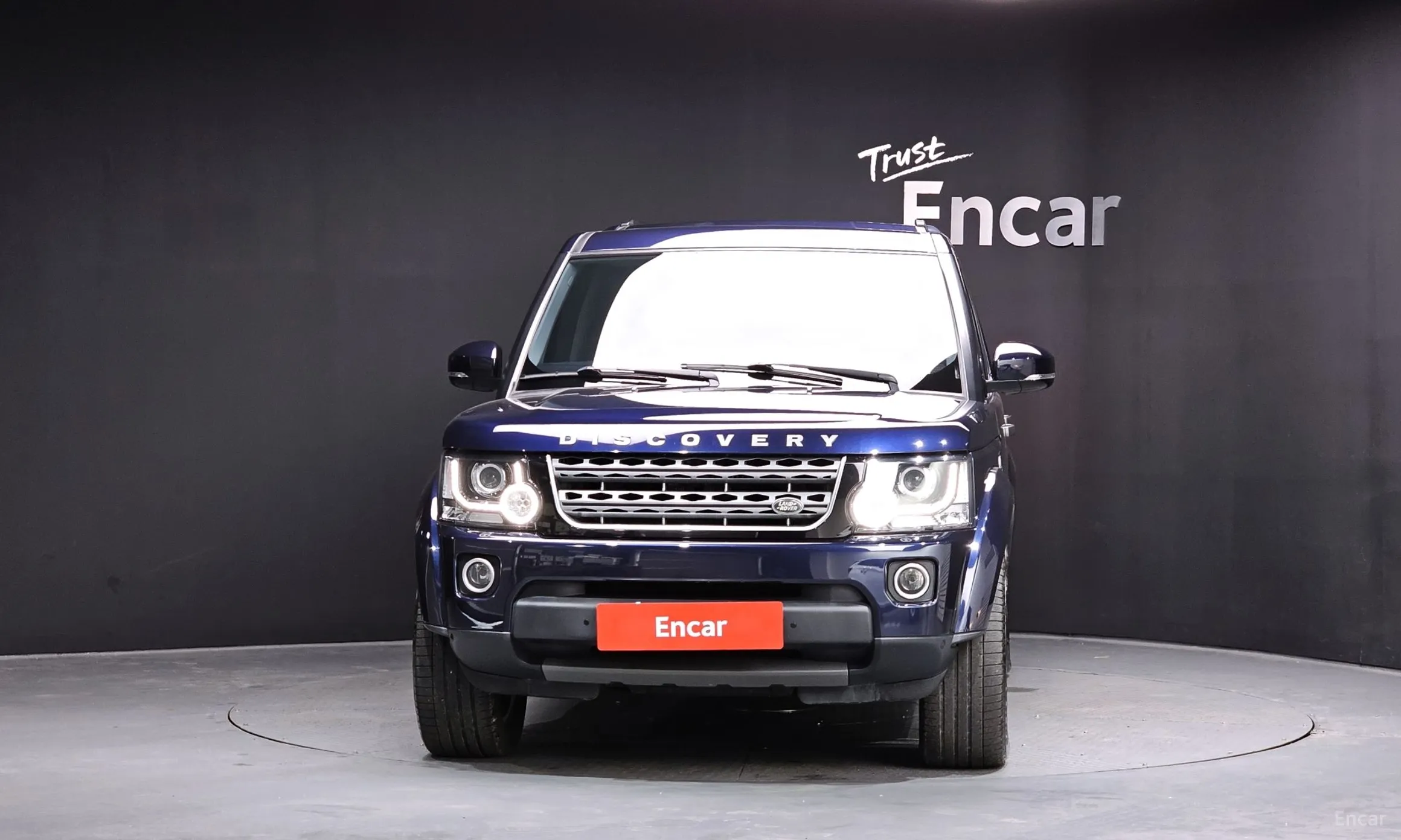 Land Rover Discovery 4 превью 3