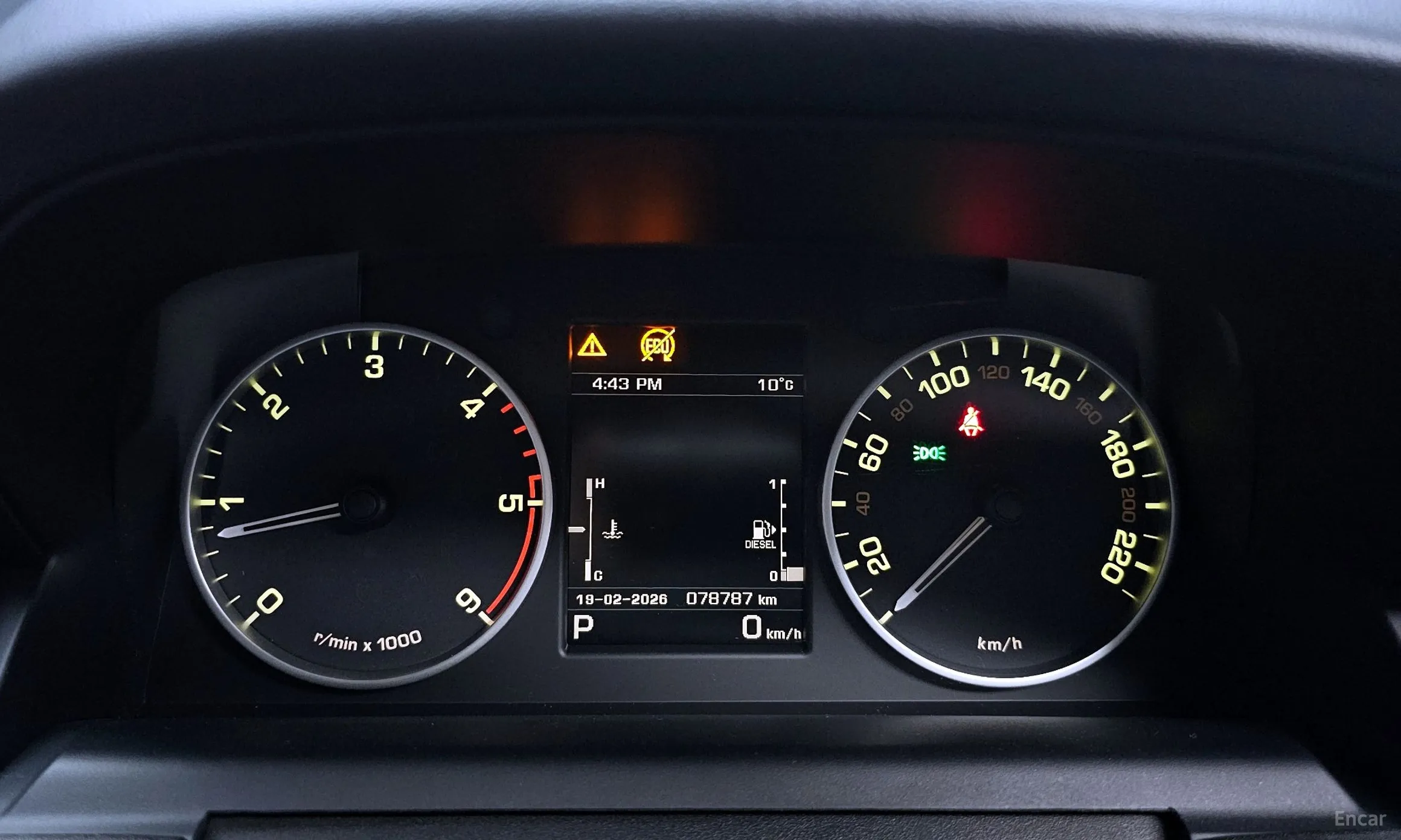 Land Rover Discovery 4 превью 8