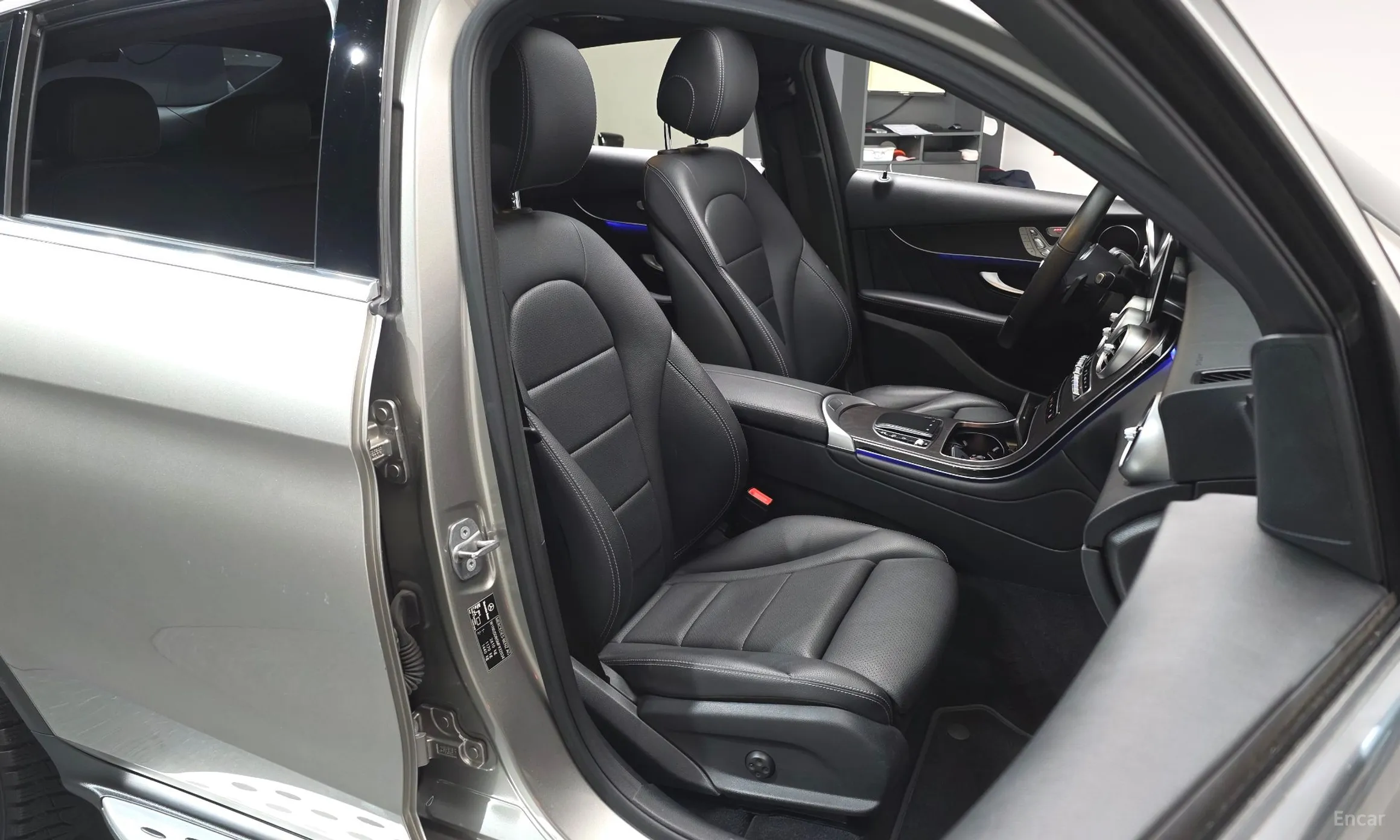 Mercedes Benz GLC-Class X253 превью 12