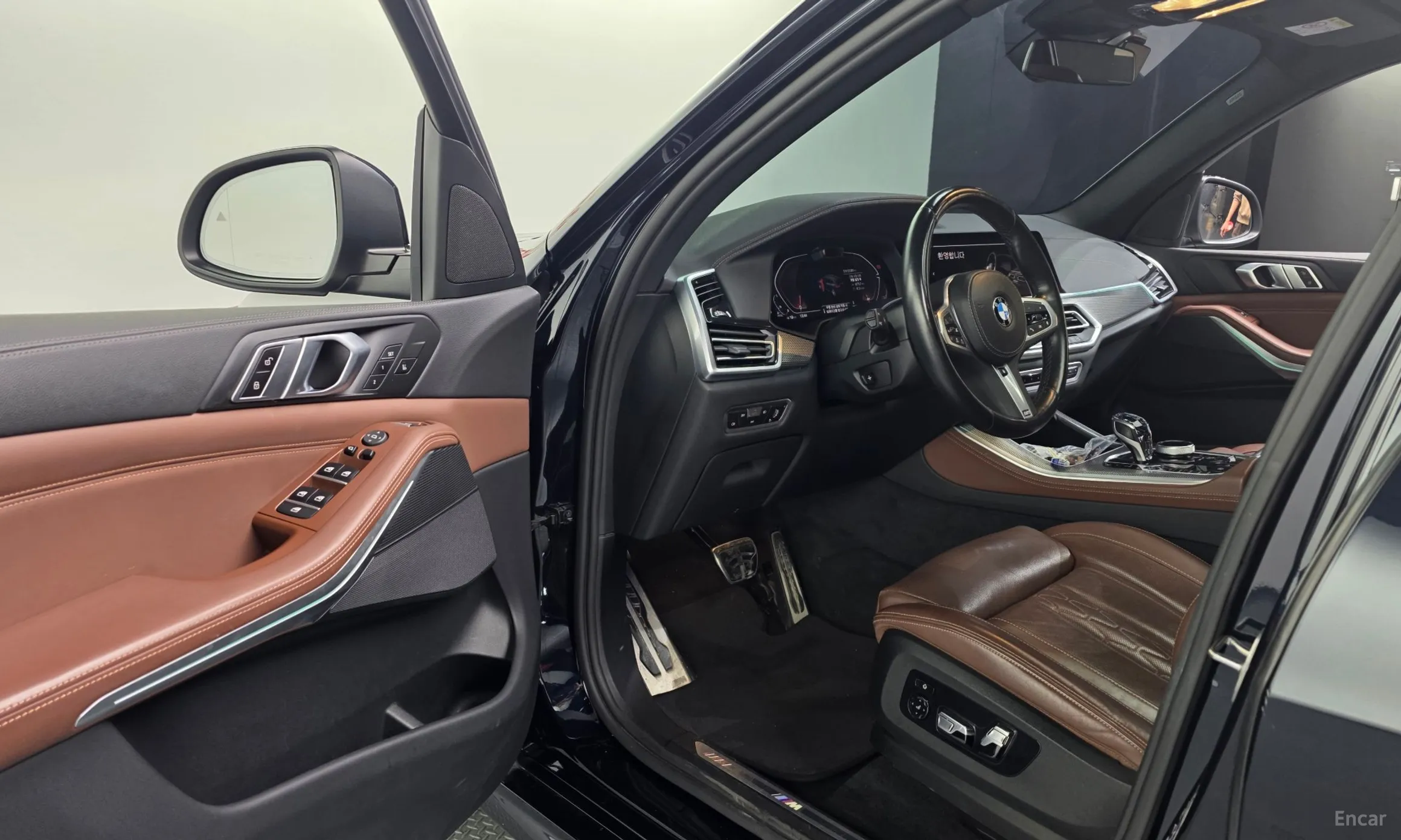 BMW X5 (G05) превью 10