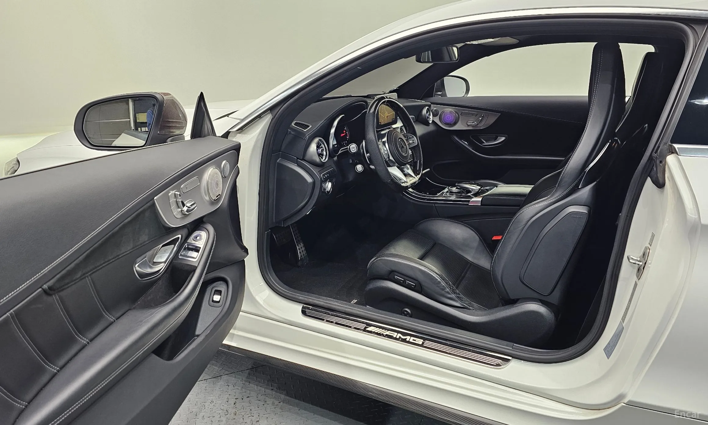 Mercedes Benz C-Class W205 превью 10