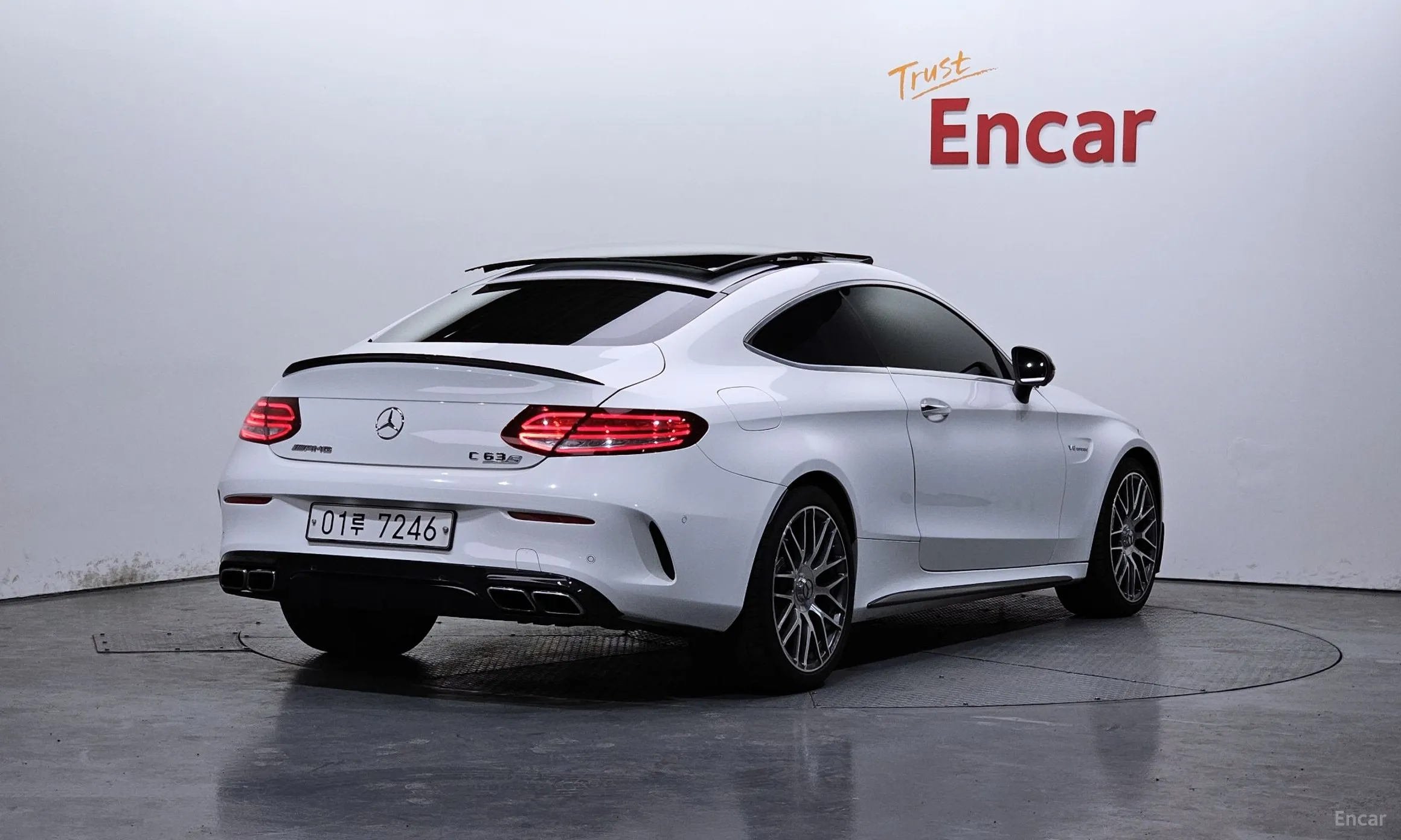 Mercedes Benz C-Class W205