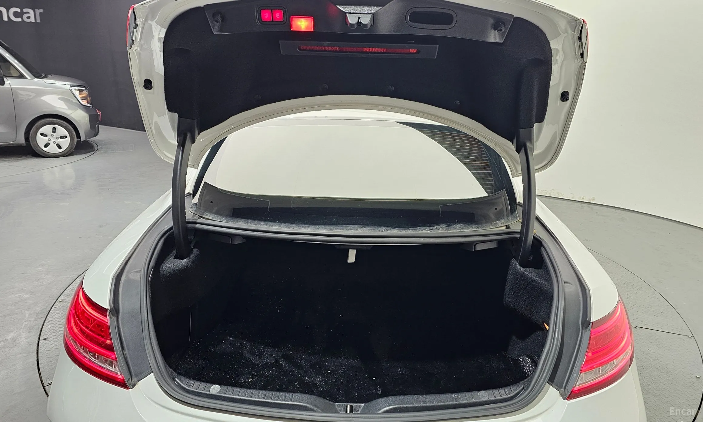 Mercedes Benz C-Class W205 превью 20