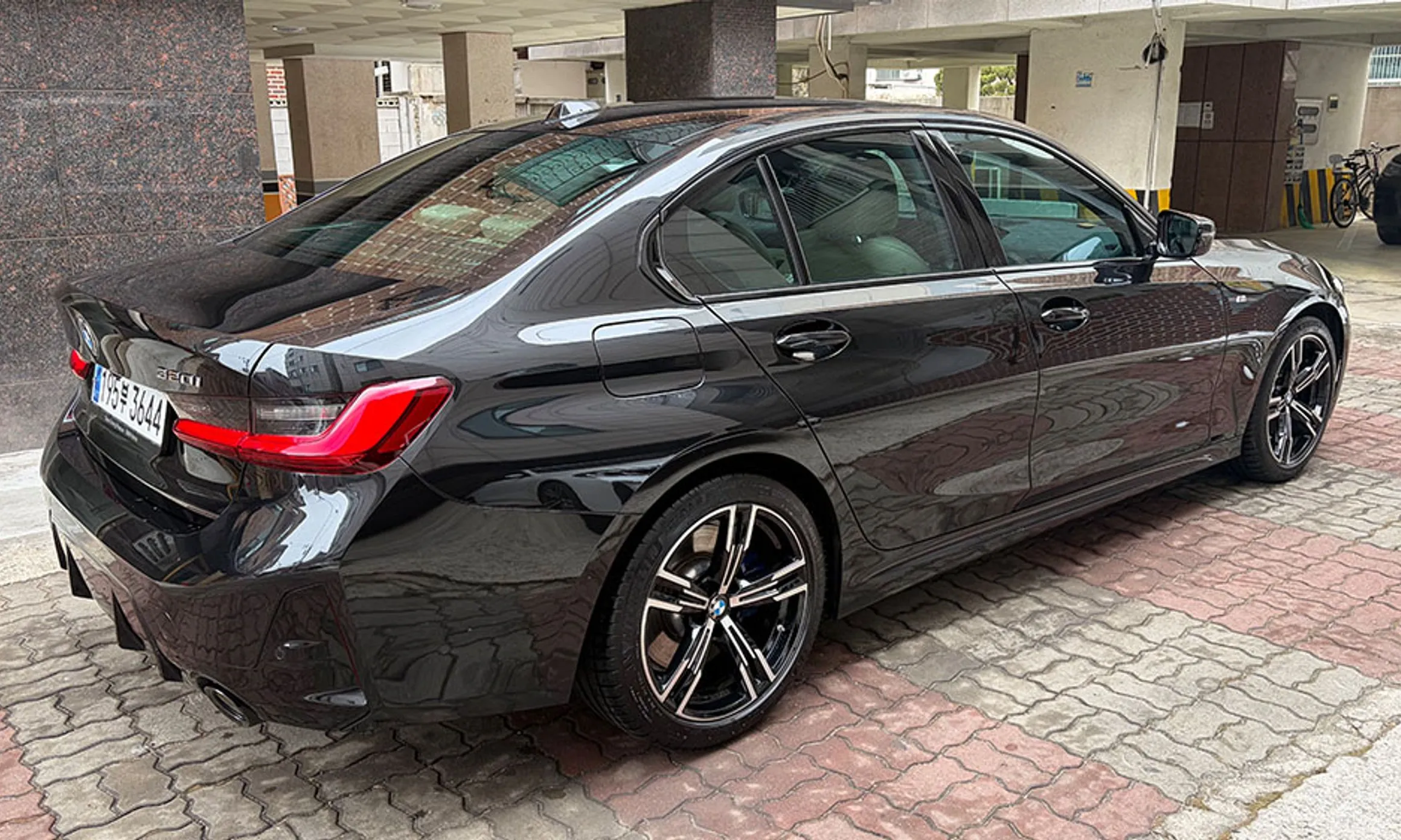 BMW 3 Series (G20) превью 3