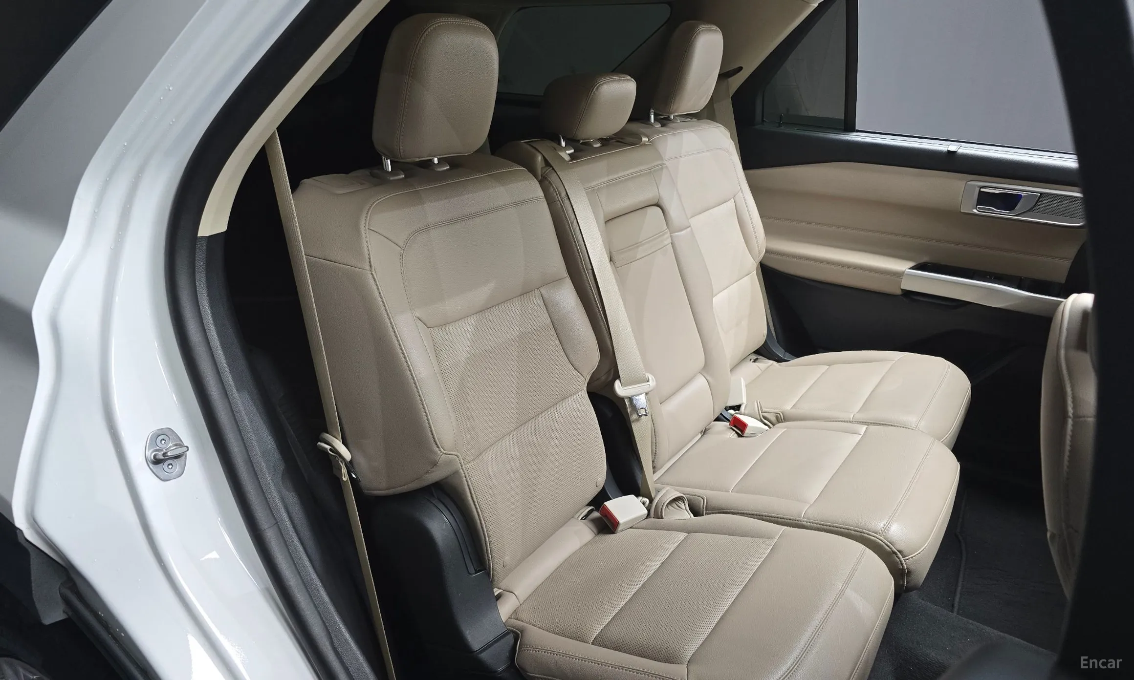 Ford Explorer 6th Generation превью 12