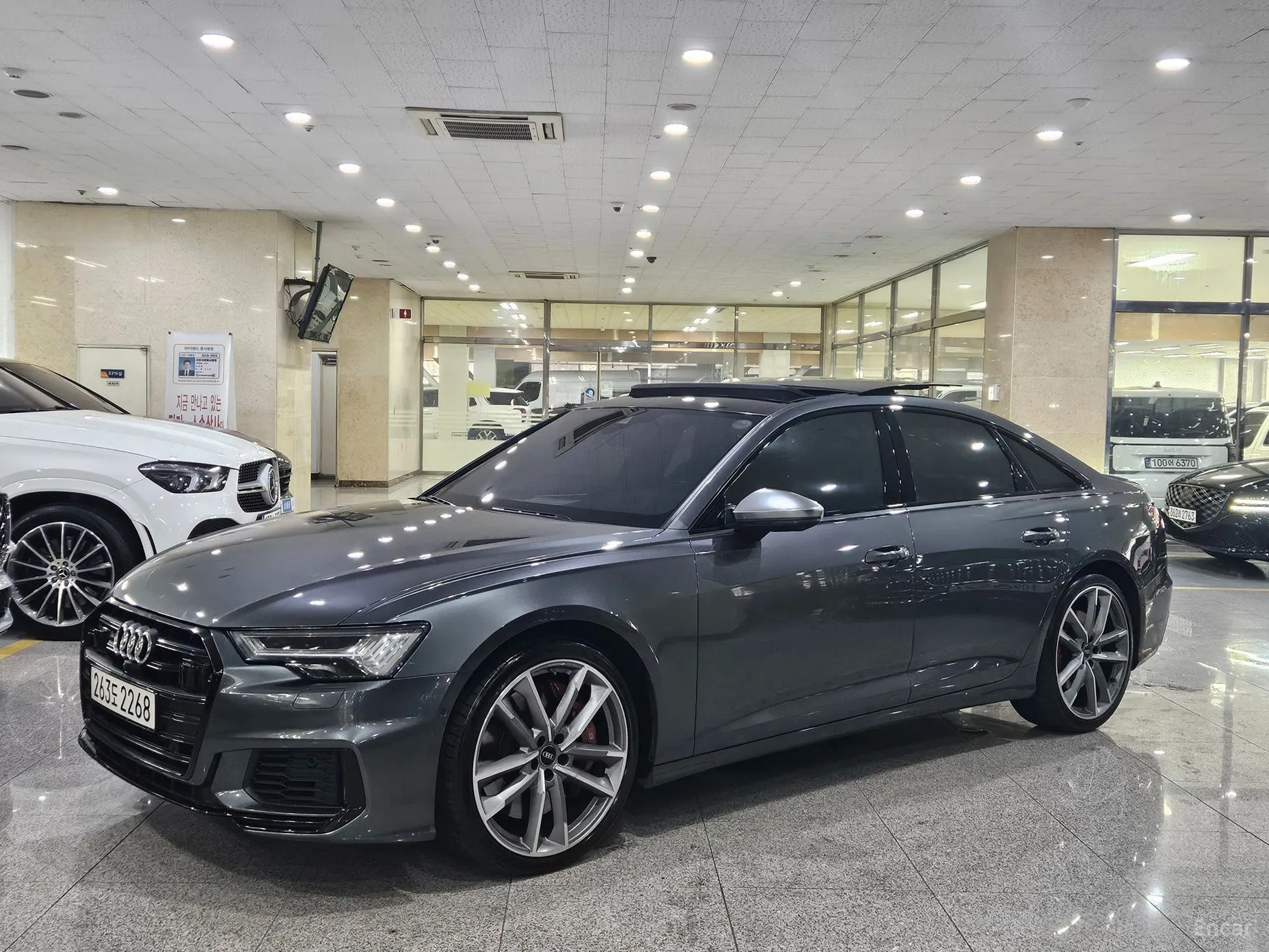 Audi S6 (C8)