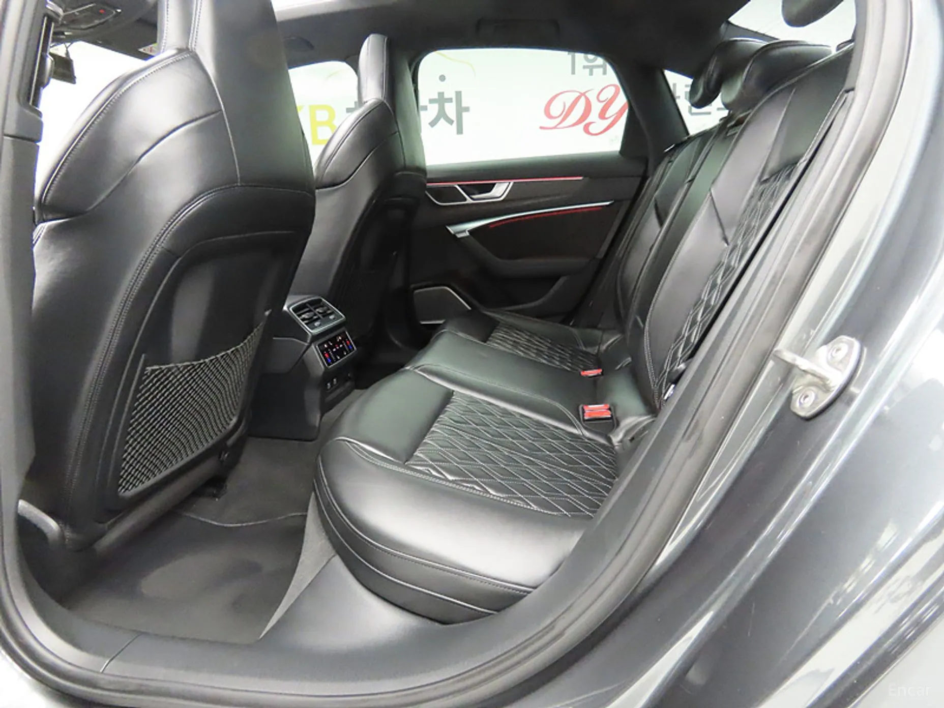 Audi S6 (C8) превью 6