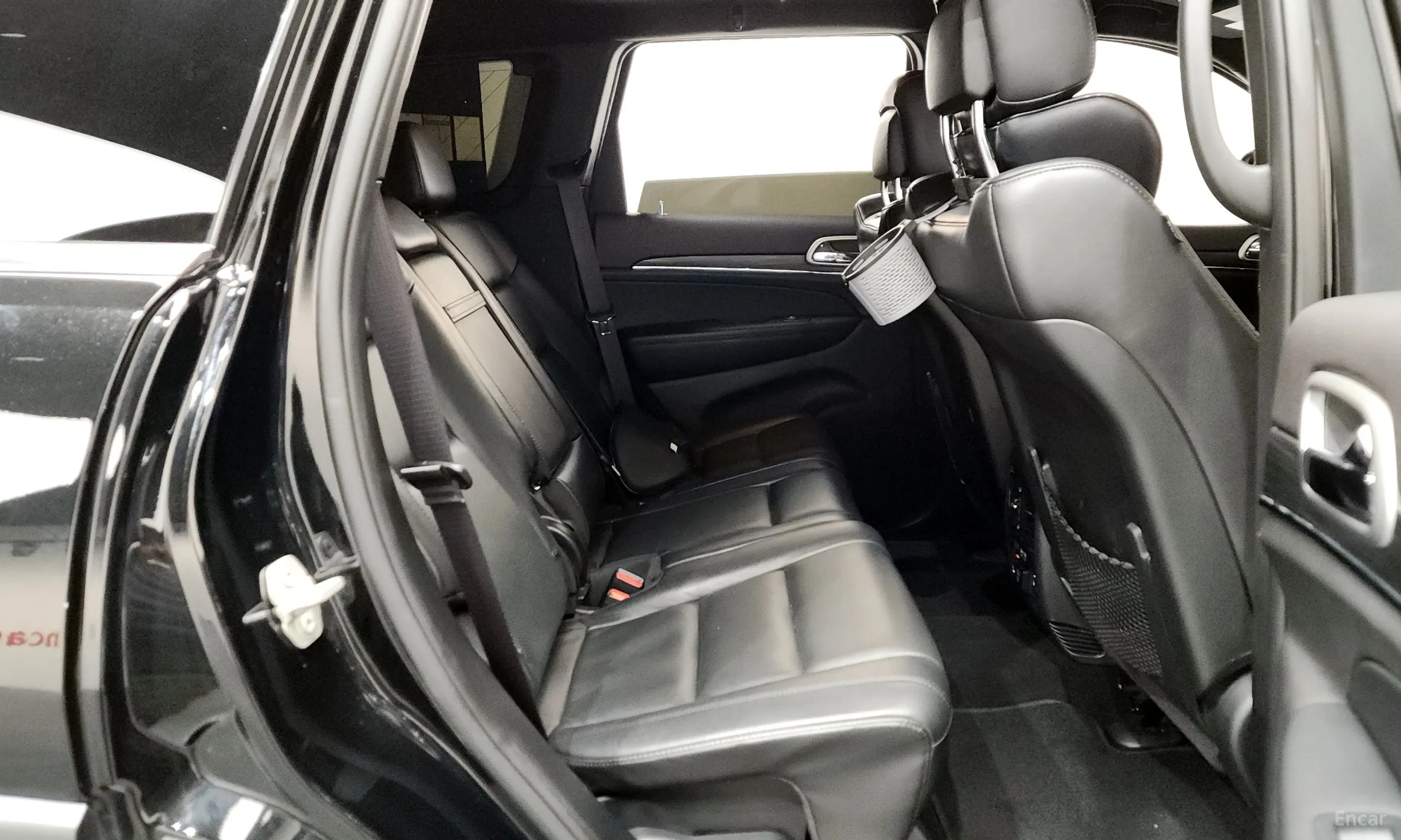 Jeep Grand Cherokee превью 12