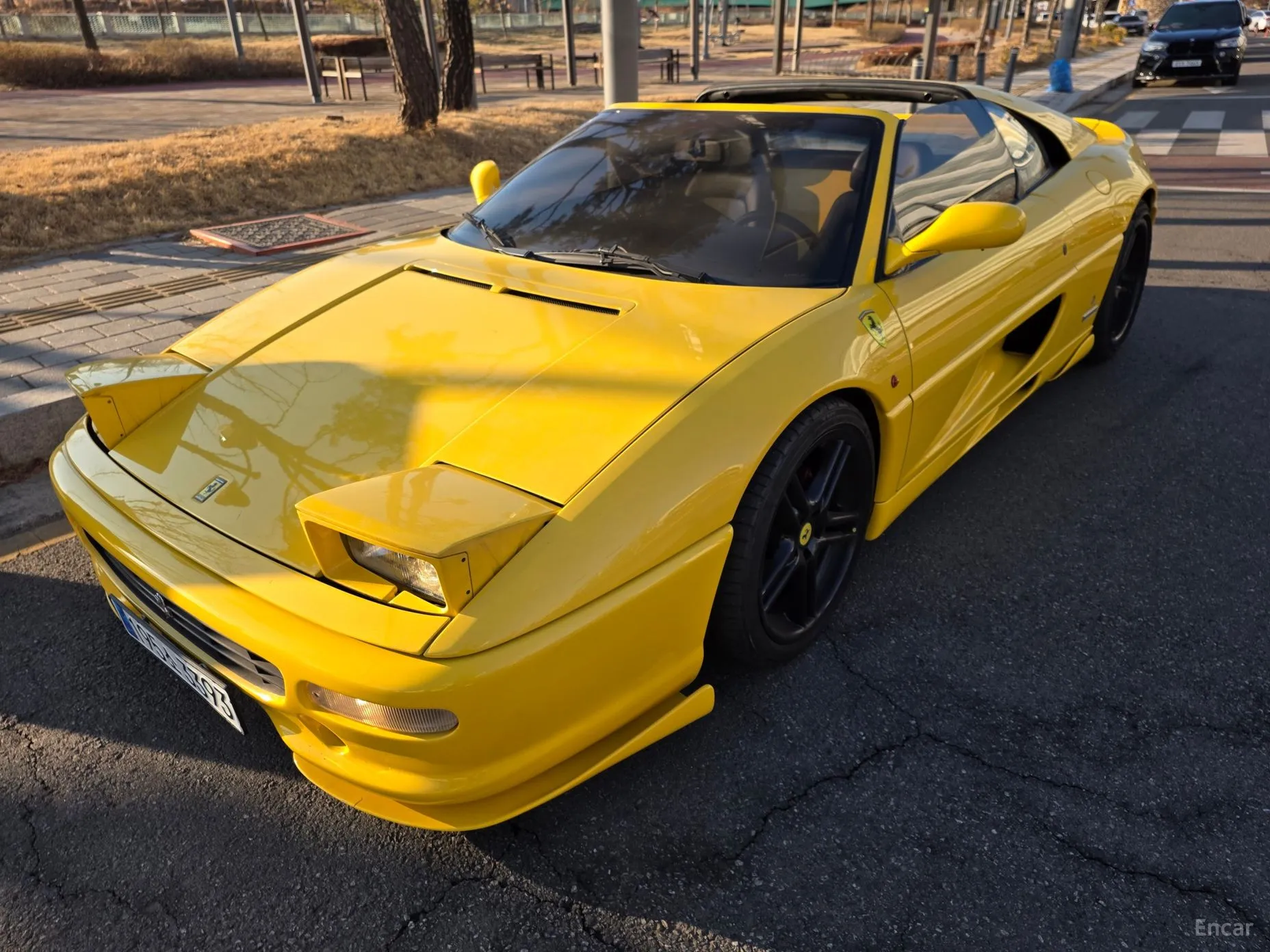 Ferrari F355 превью 14