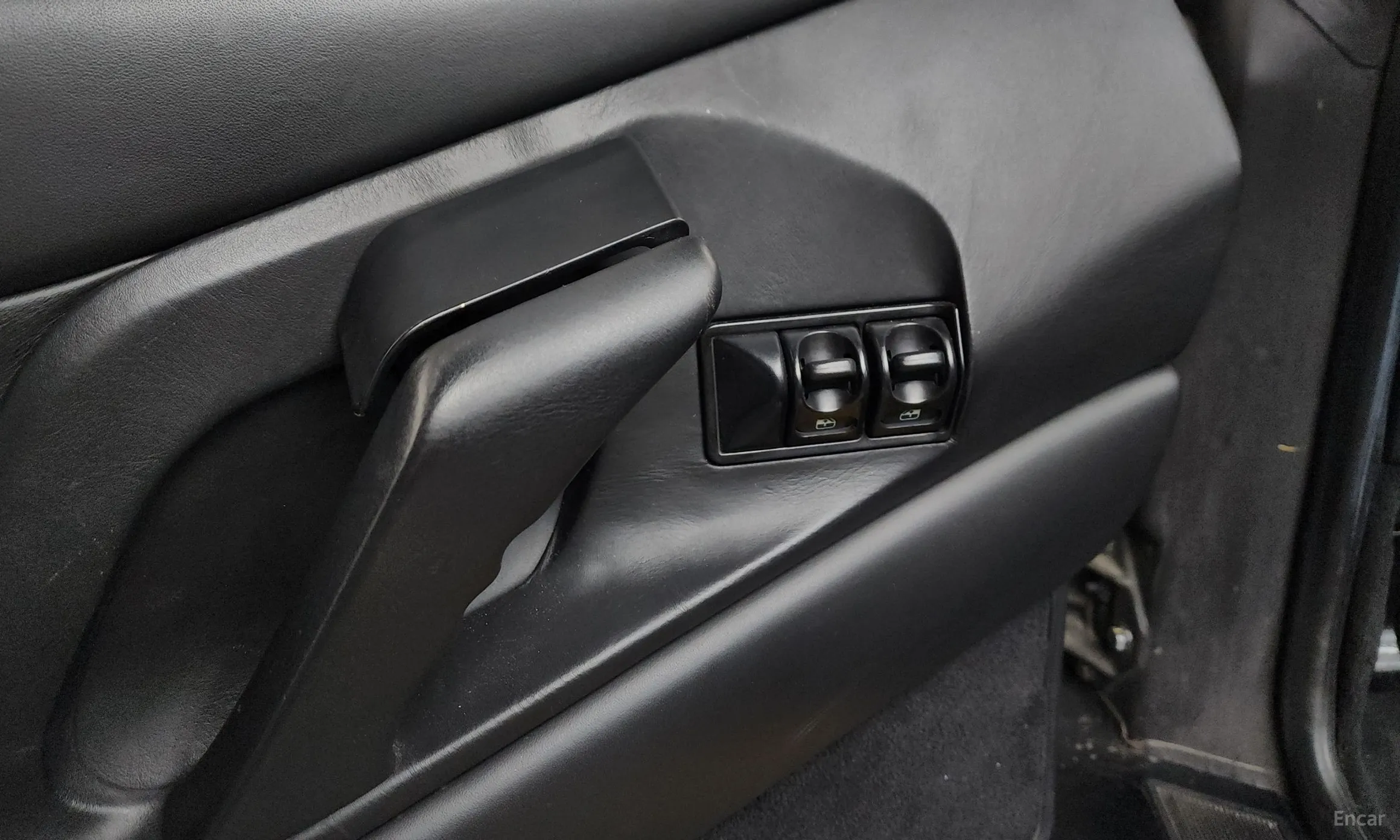 Ferrari F355 превью 18