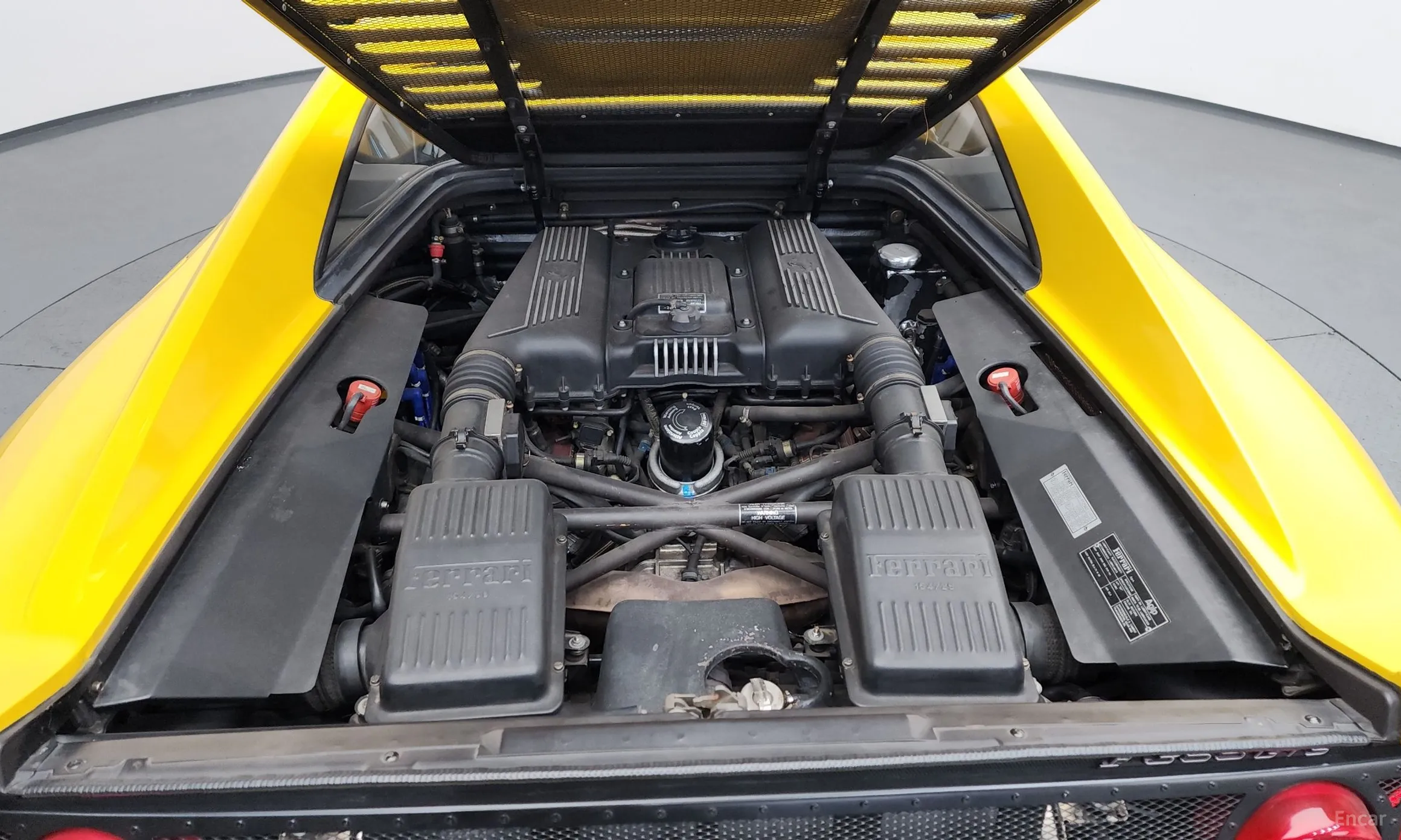 Ferrari F355 превью 6
