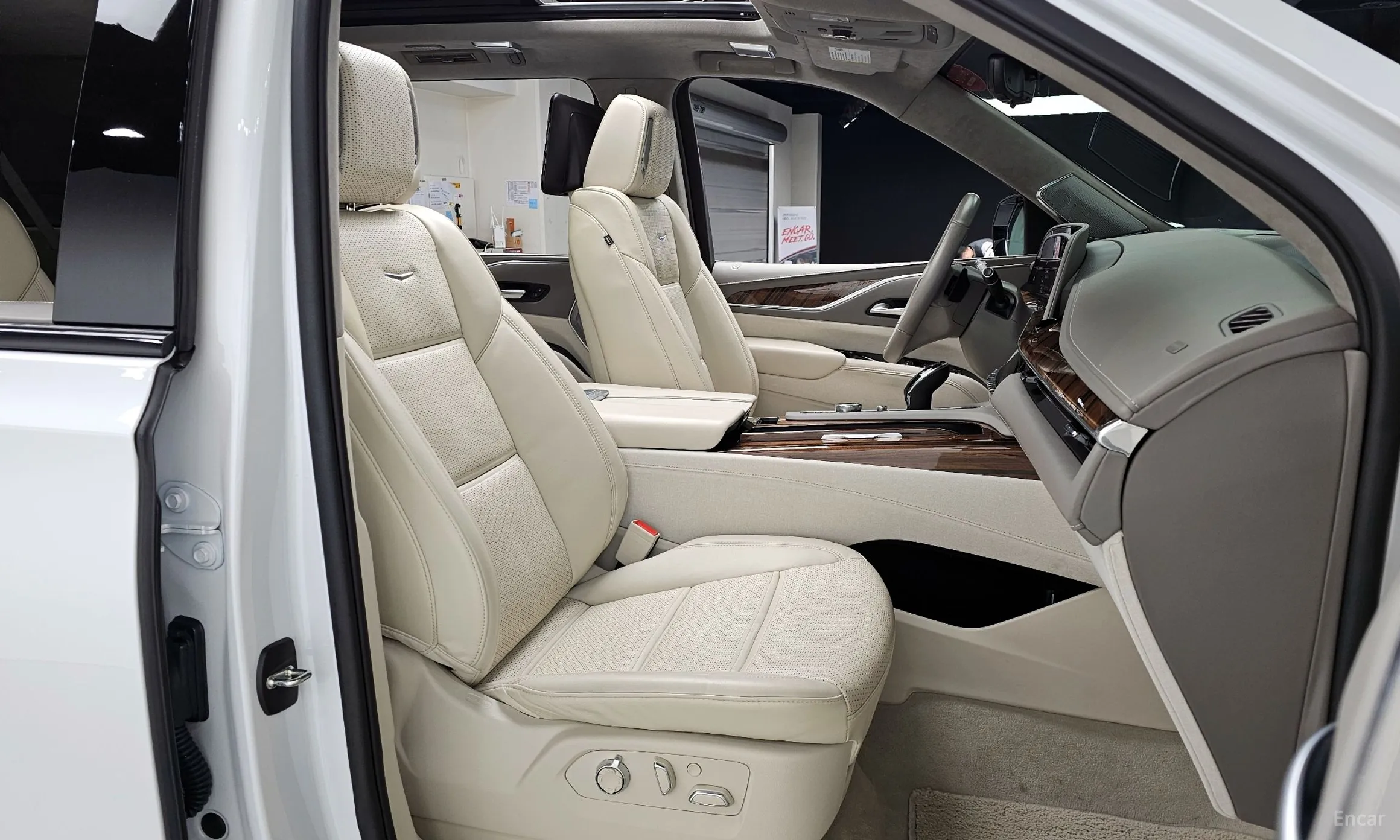 Cadillac Escalade 5th Generation превью 10