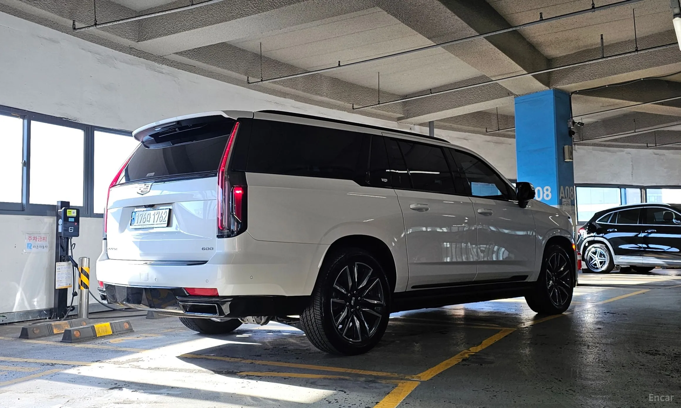 Cadillac Escalade 5th Generation