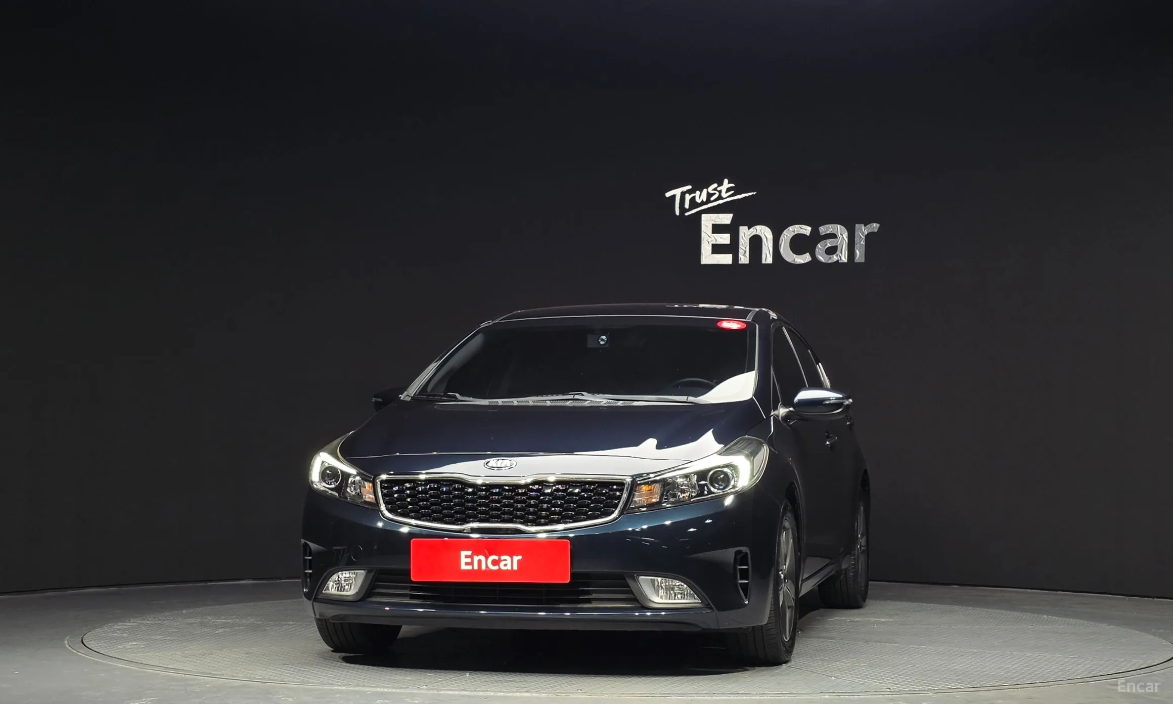 Kia K3 превью 3