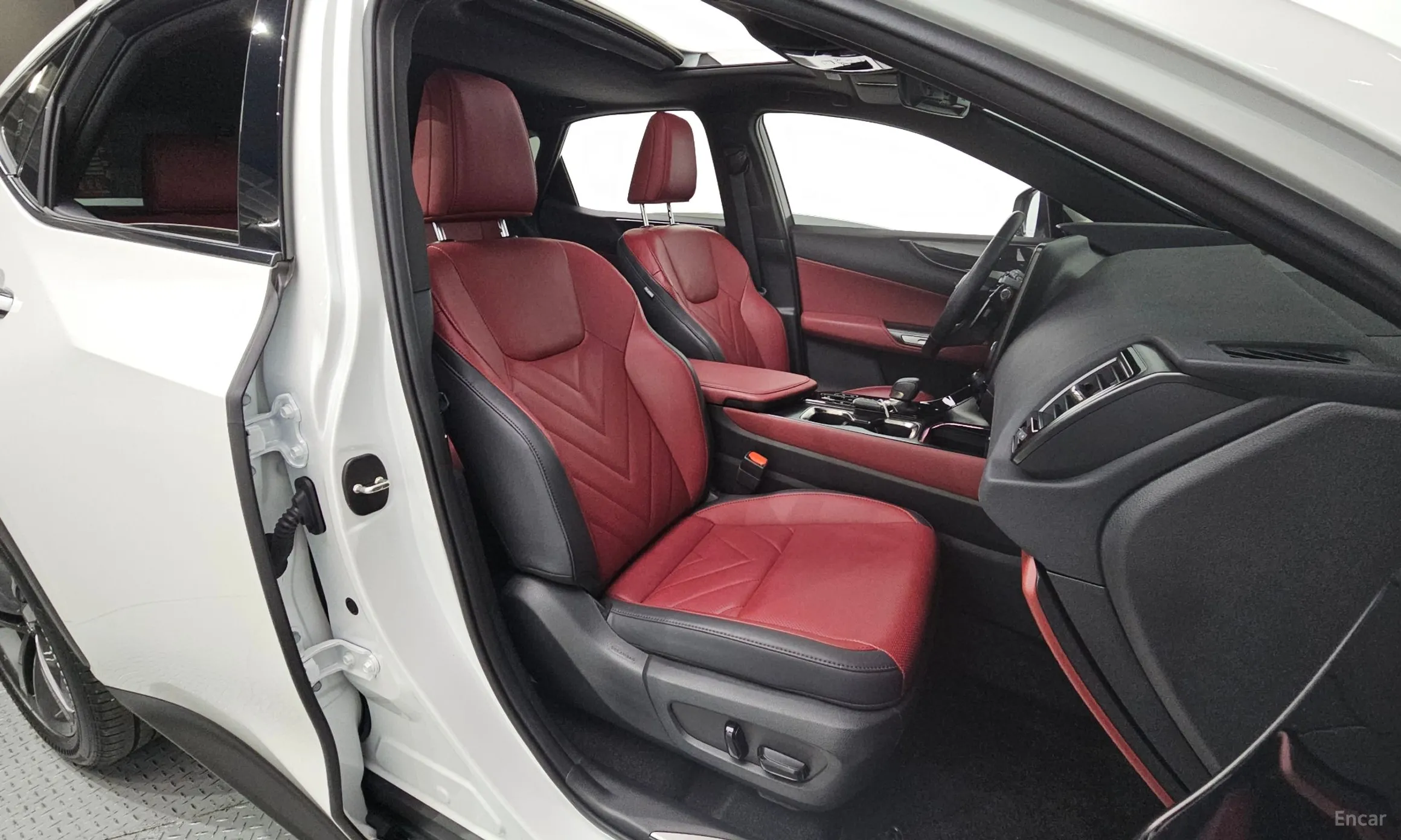 Lexus NX350h Gen 2 превью 11