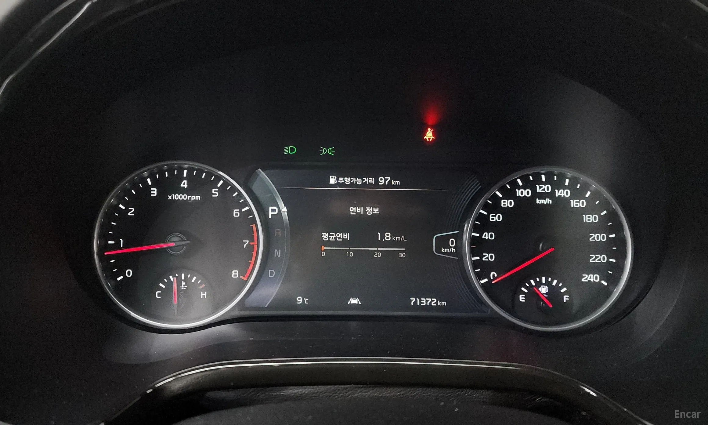 Kia Seltos превью 8